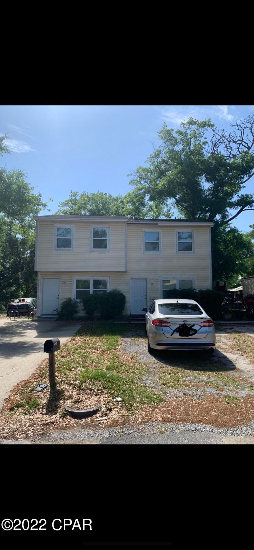 Cash flow Duplex located right off of Hwy 98.

Each unit of the duplex is two  bedroom one and a half baths.

Ten Minute drive to the beach. 

Could be your next great Air BnB.

Short term rentals allowed .

Also live in one side and rent out  the other.
