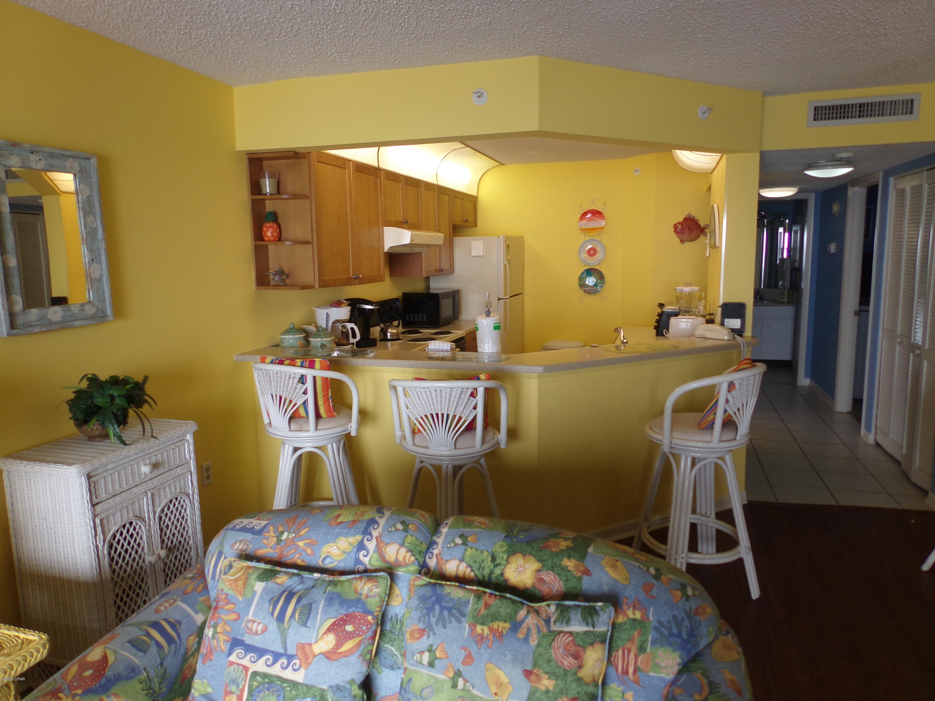 Summerhouse Condo. - Residential