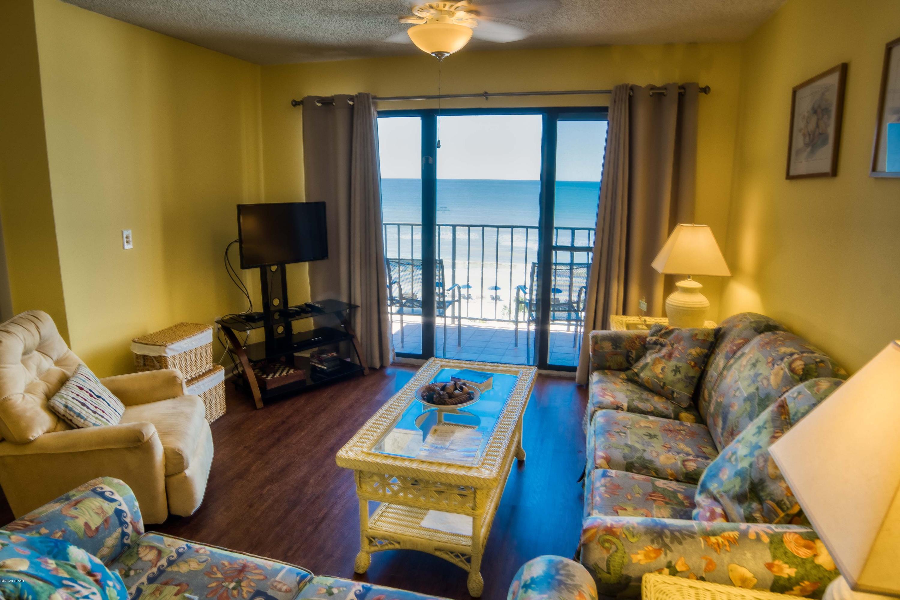 Summerhouse Condo. - Residential