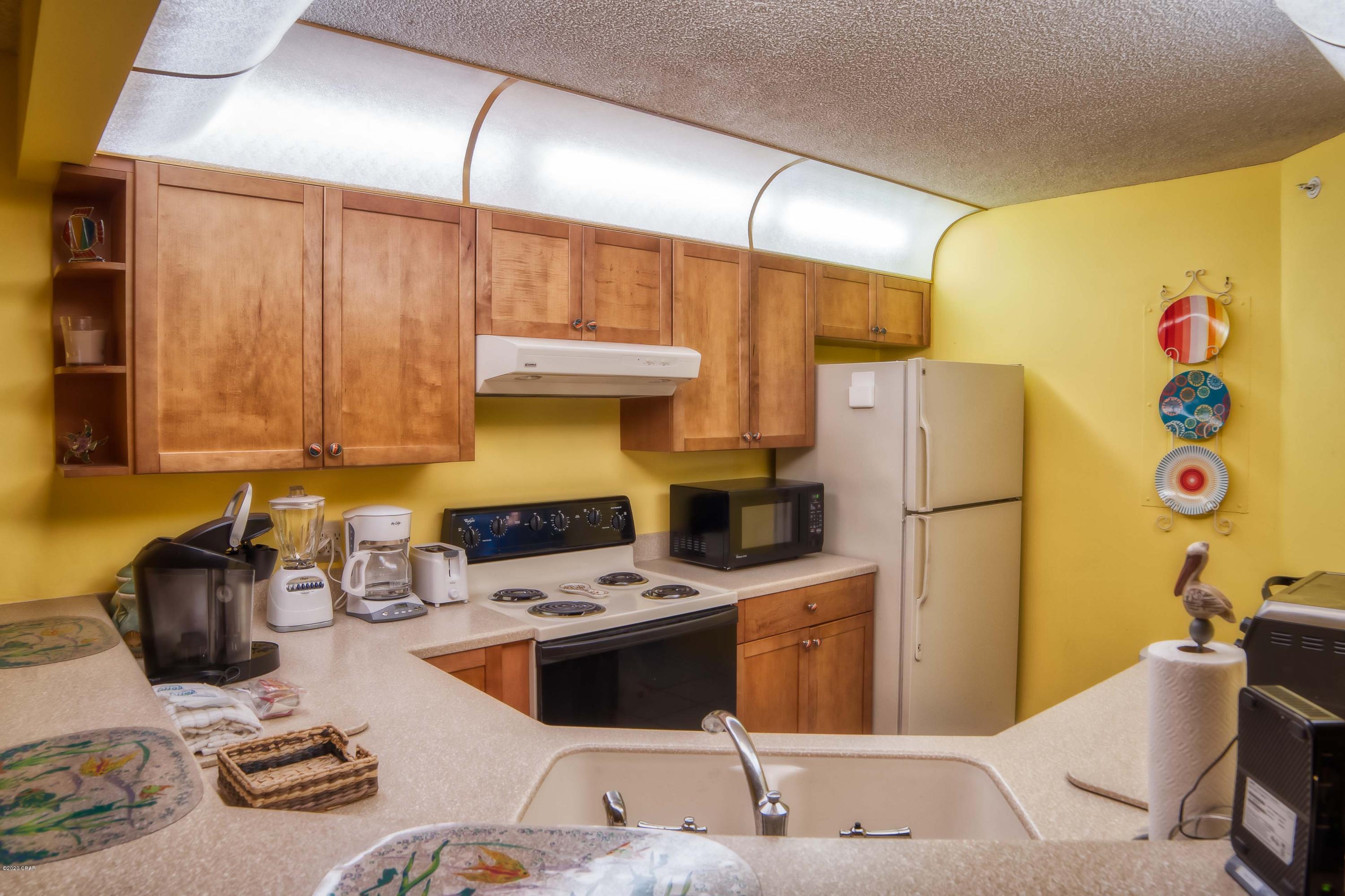 Summerhouse Condo. - Residential