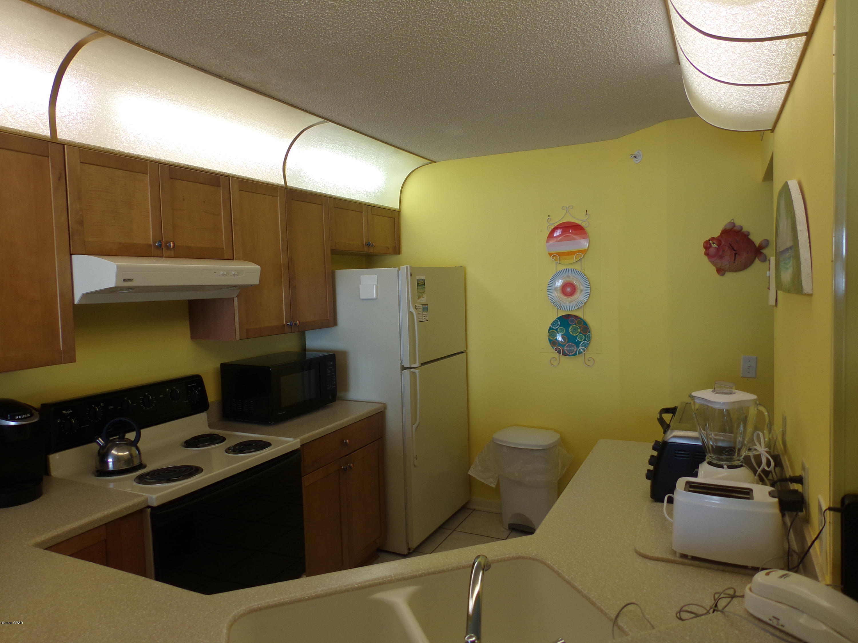 Summerhouse Condo. - Residential