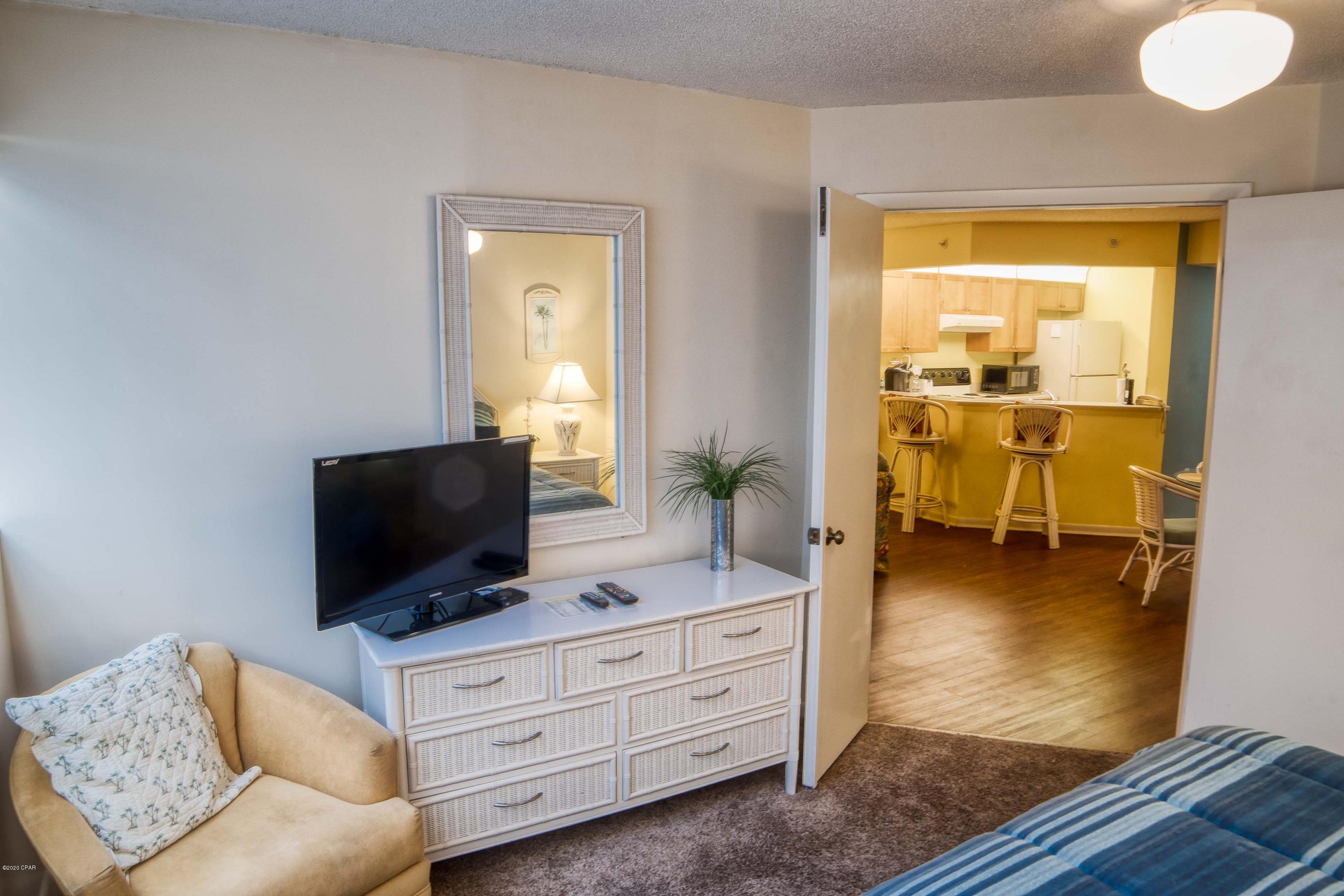 Summerhouse Condo. - Residential