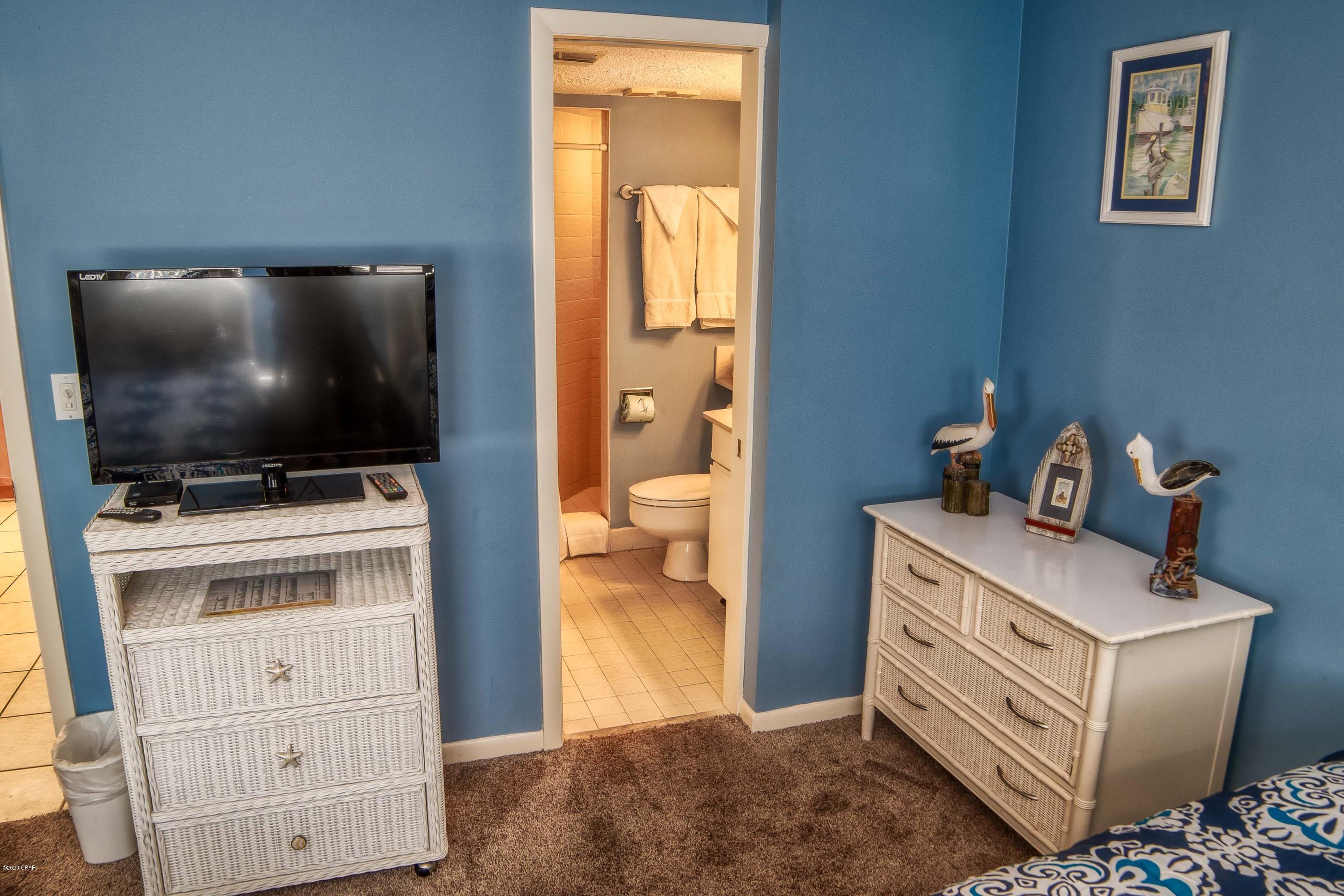 Summerhouse Condo. - Residential