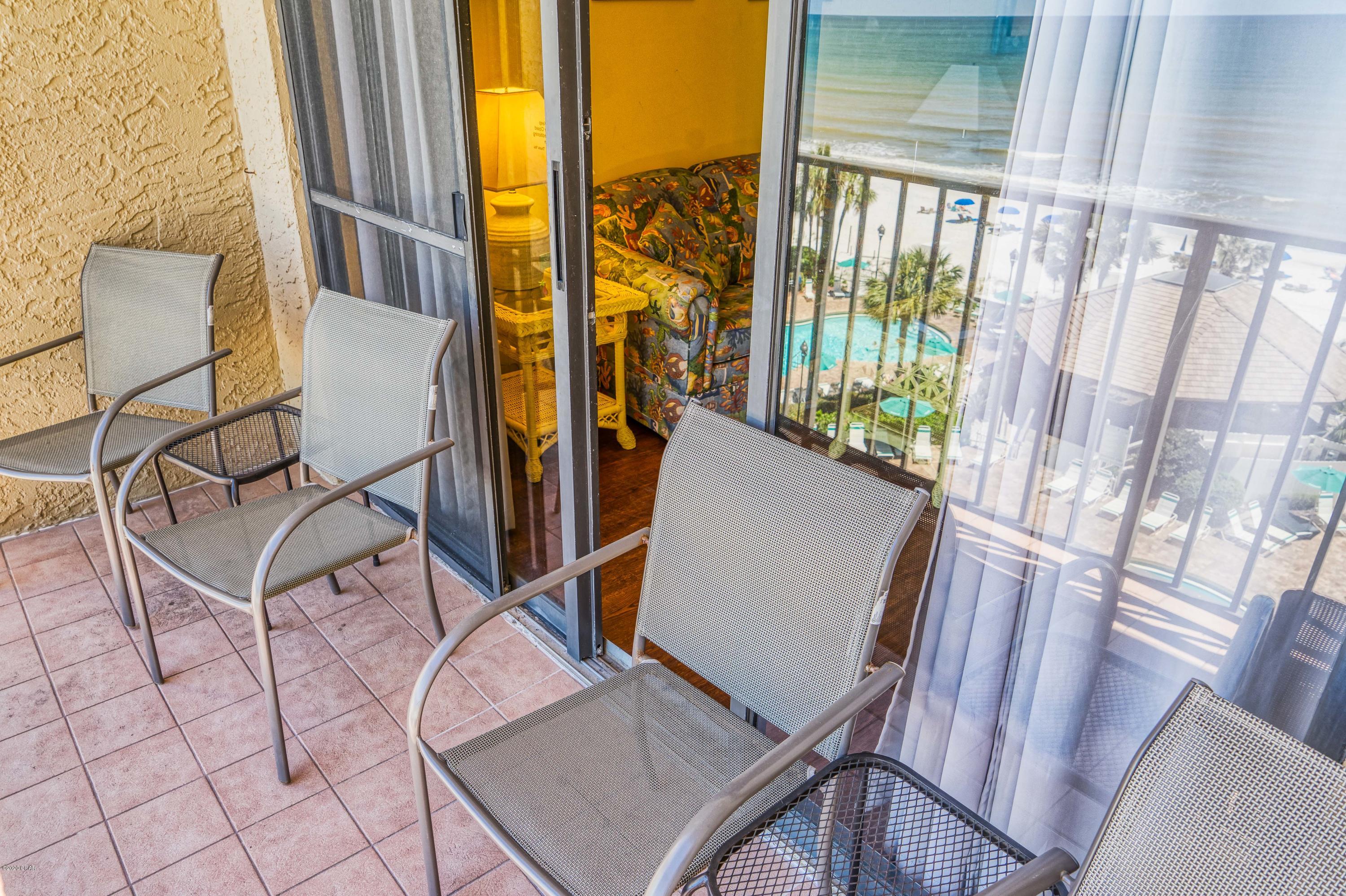 Summerhouse Condo. - Residential