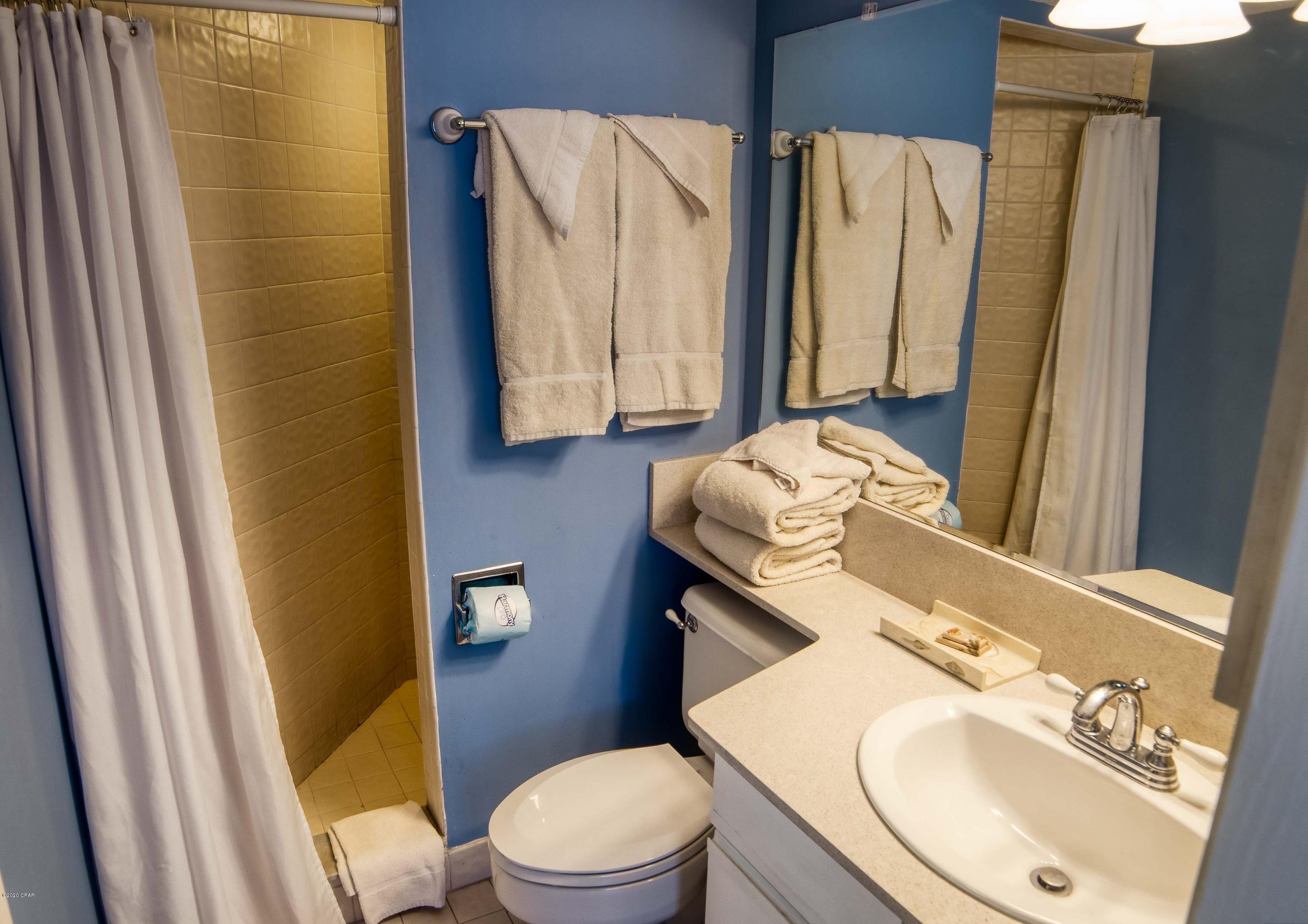 Summerhouse Condo. - Residential