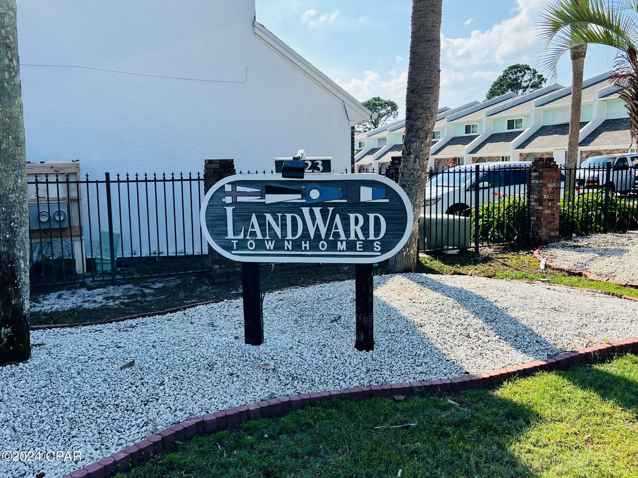 Landward Townhouses - Residential