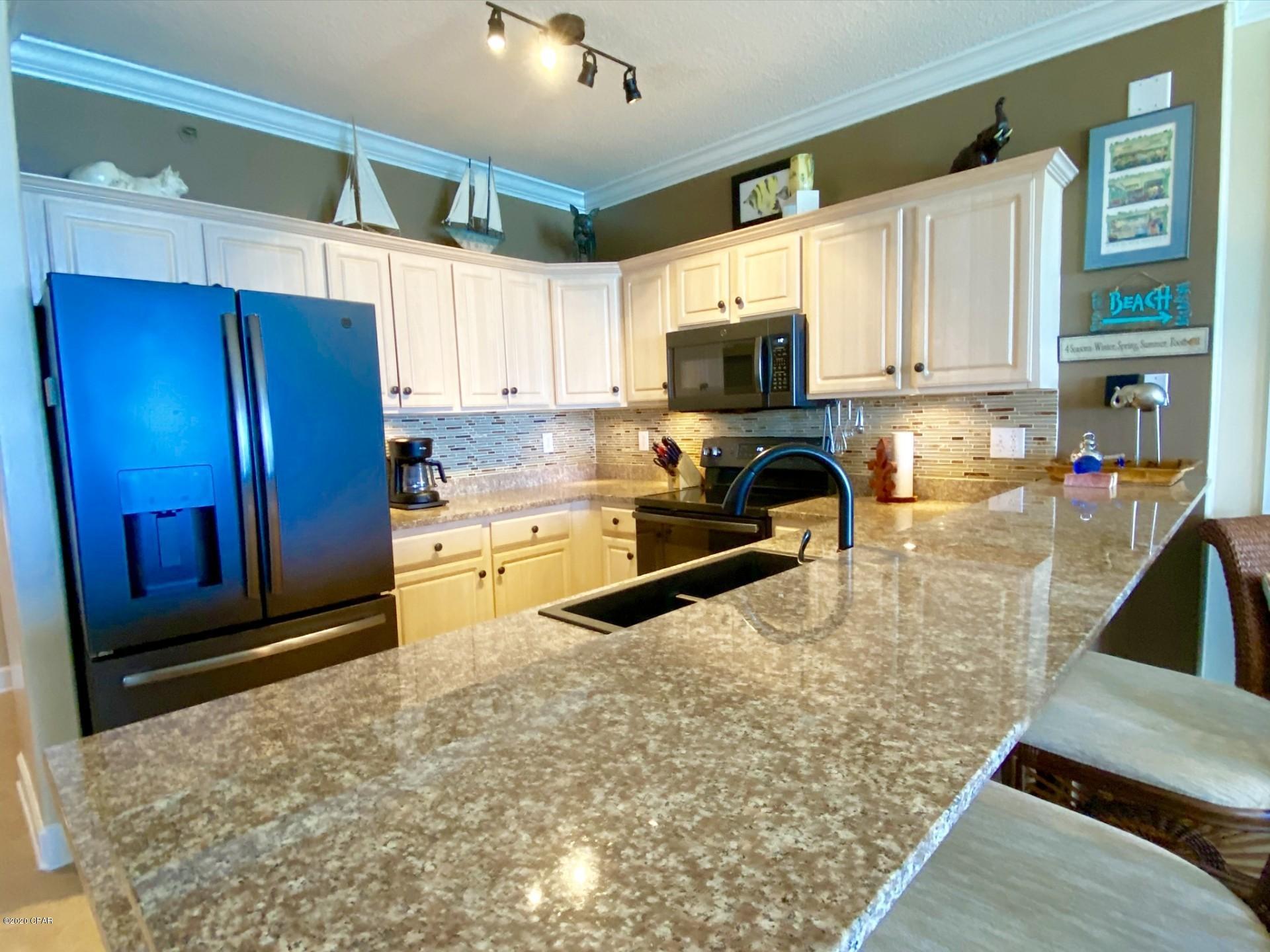 Emerald Isle - Residential