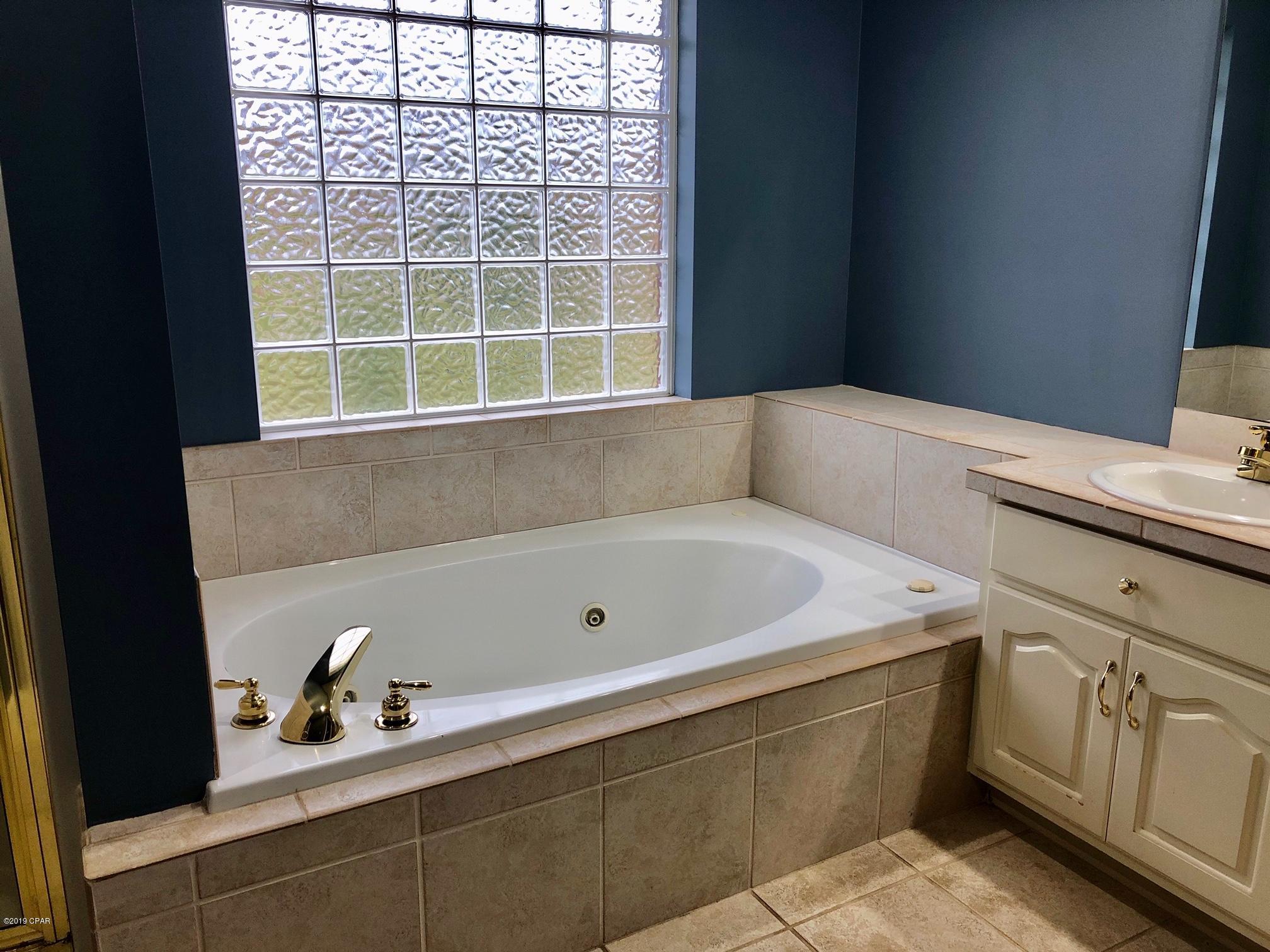 Windwood - Residential