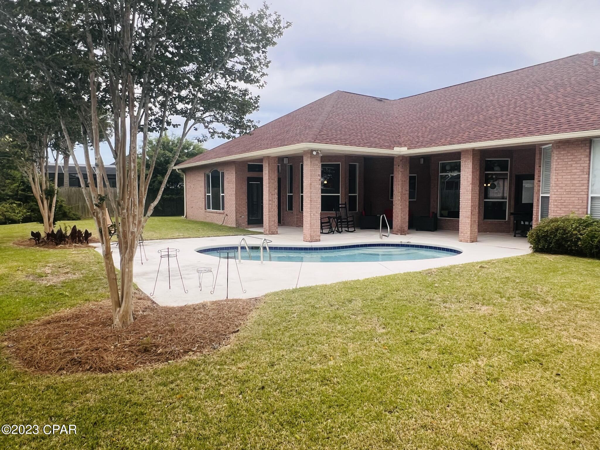 Mowat Highlands Ph X - Residential