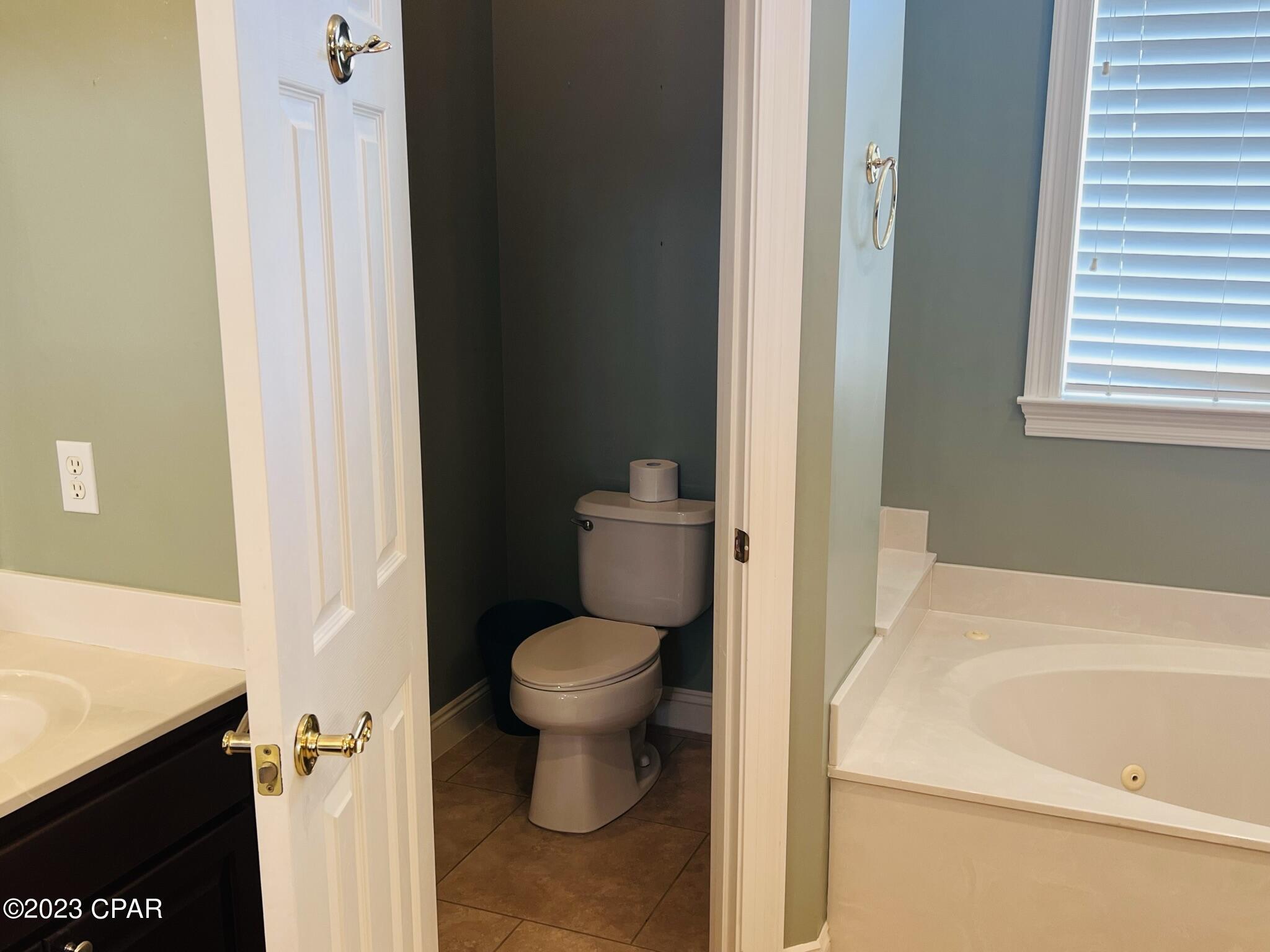 Mowat Highlands Ph X - Residential