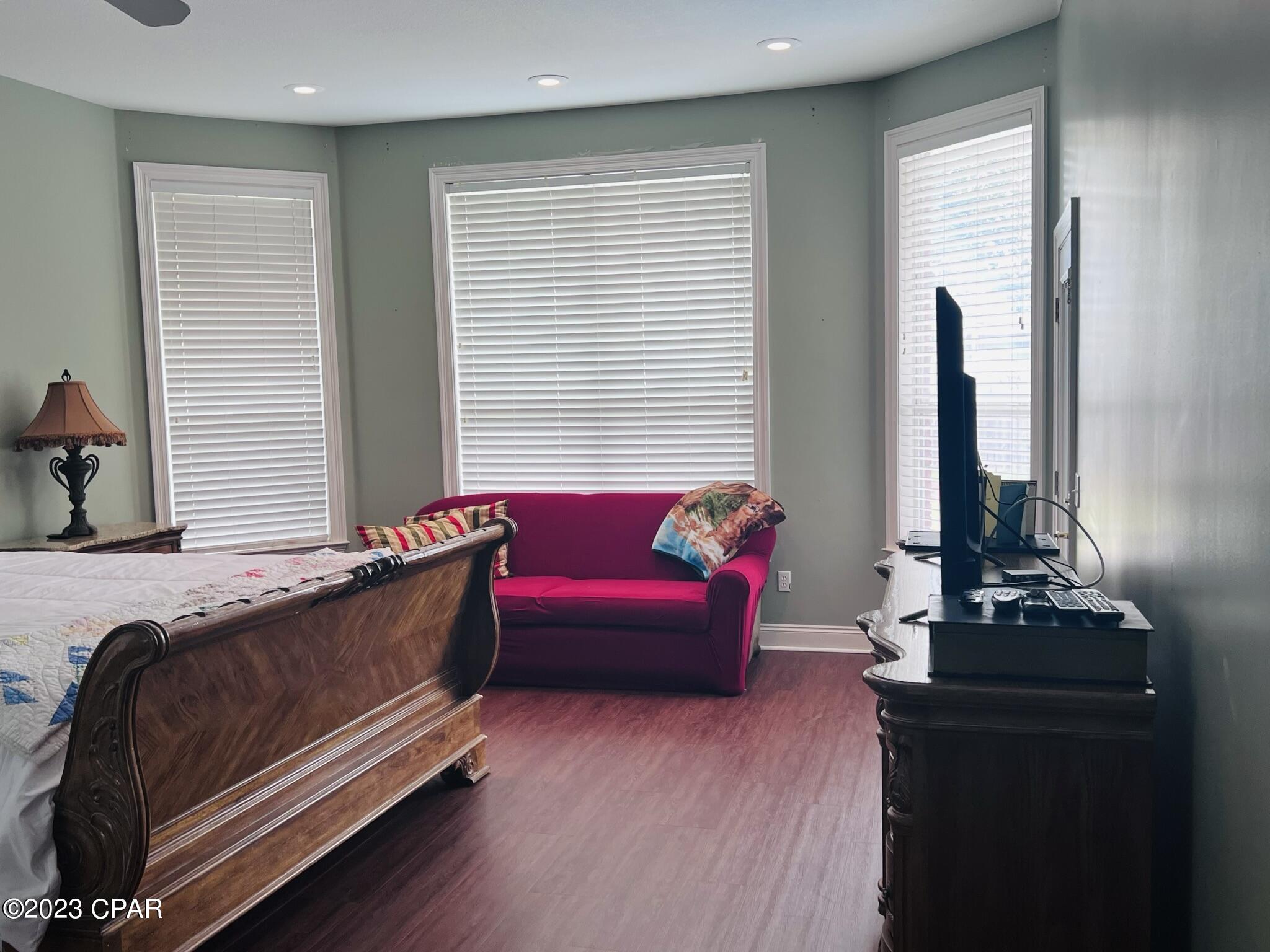 Mowat Highlands Ph X - Residential