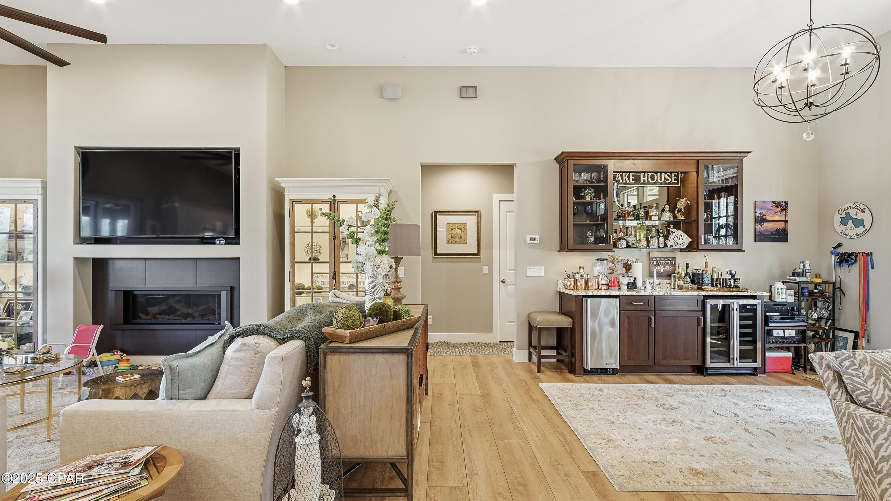 Chain Lakes - Residential