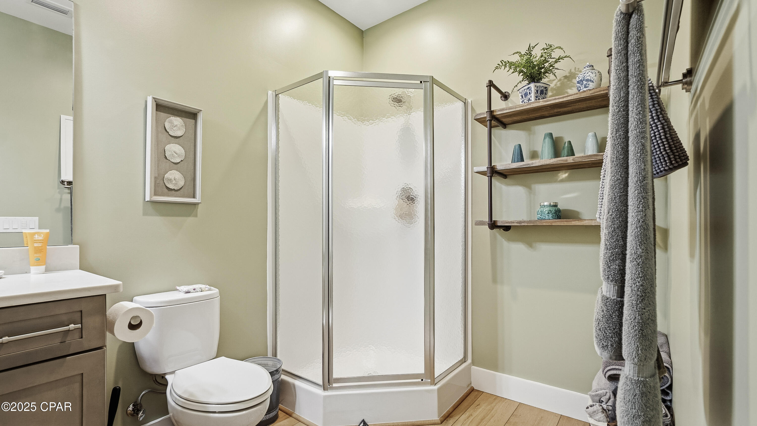 Chain Lakes - Residential