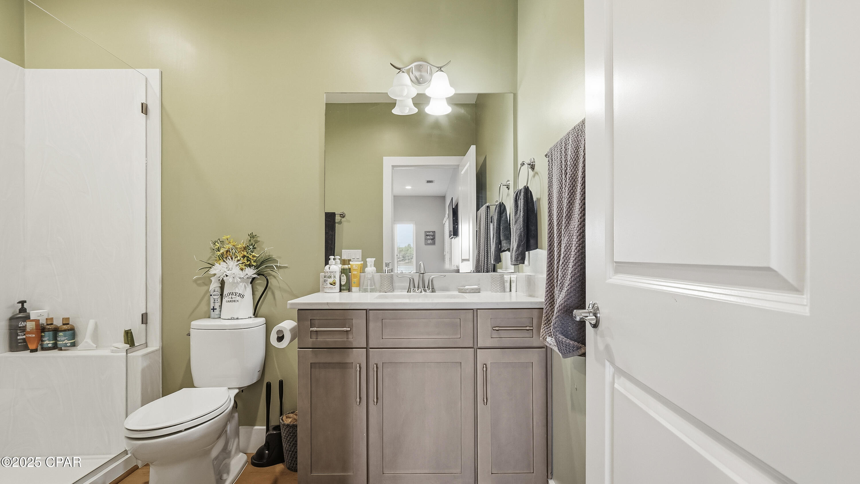 Chain Lakes - Residential