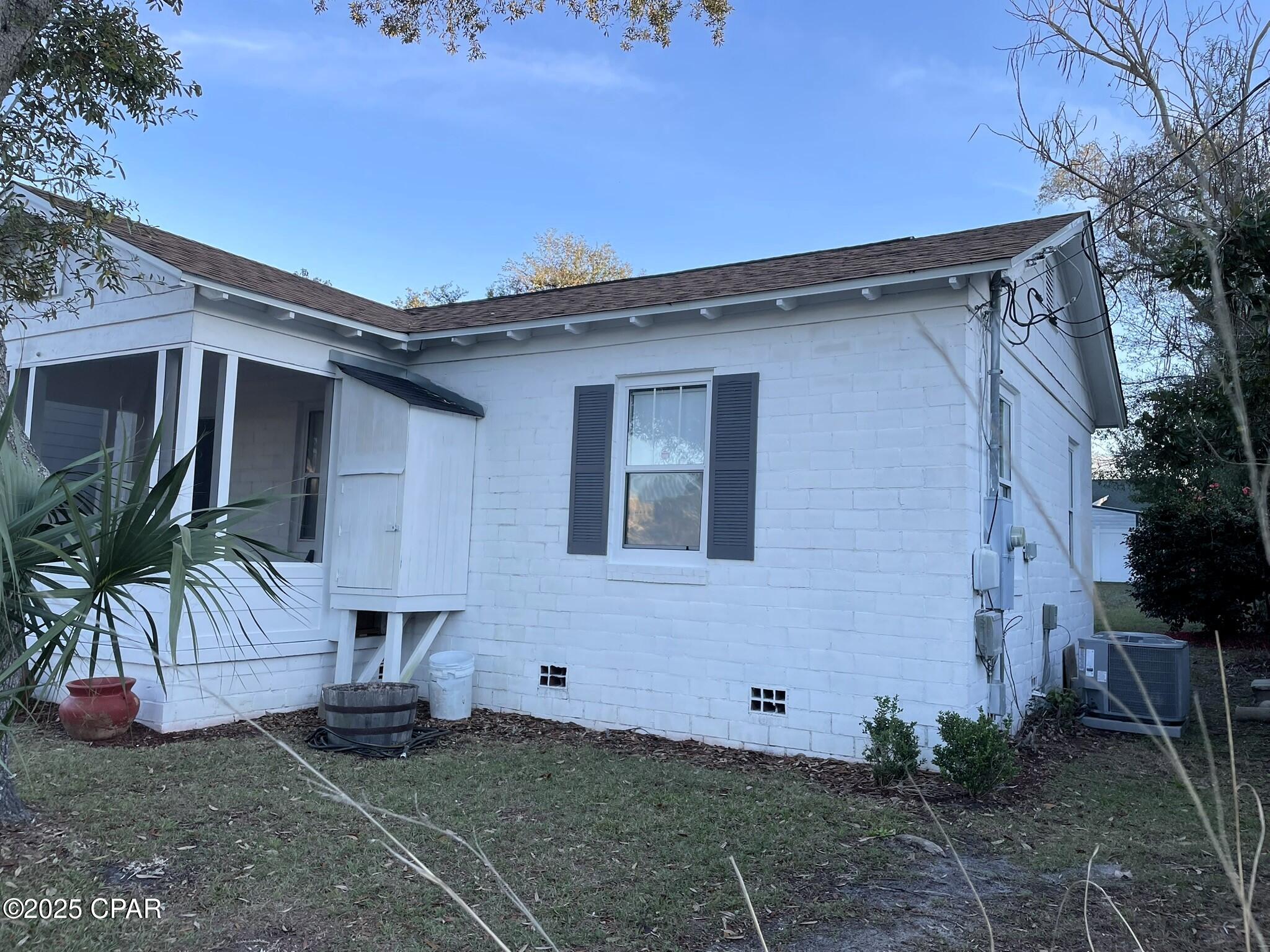 Sudduths 1st Add - Residential