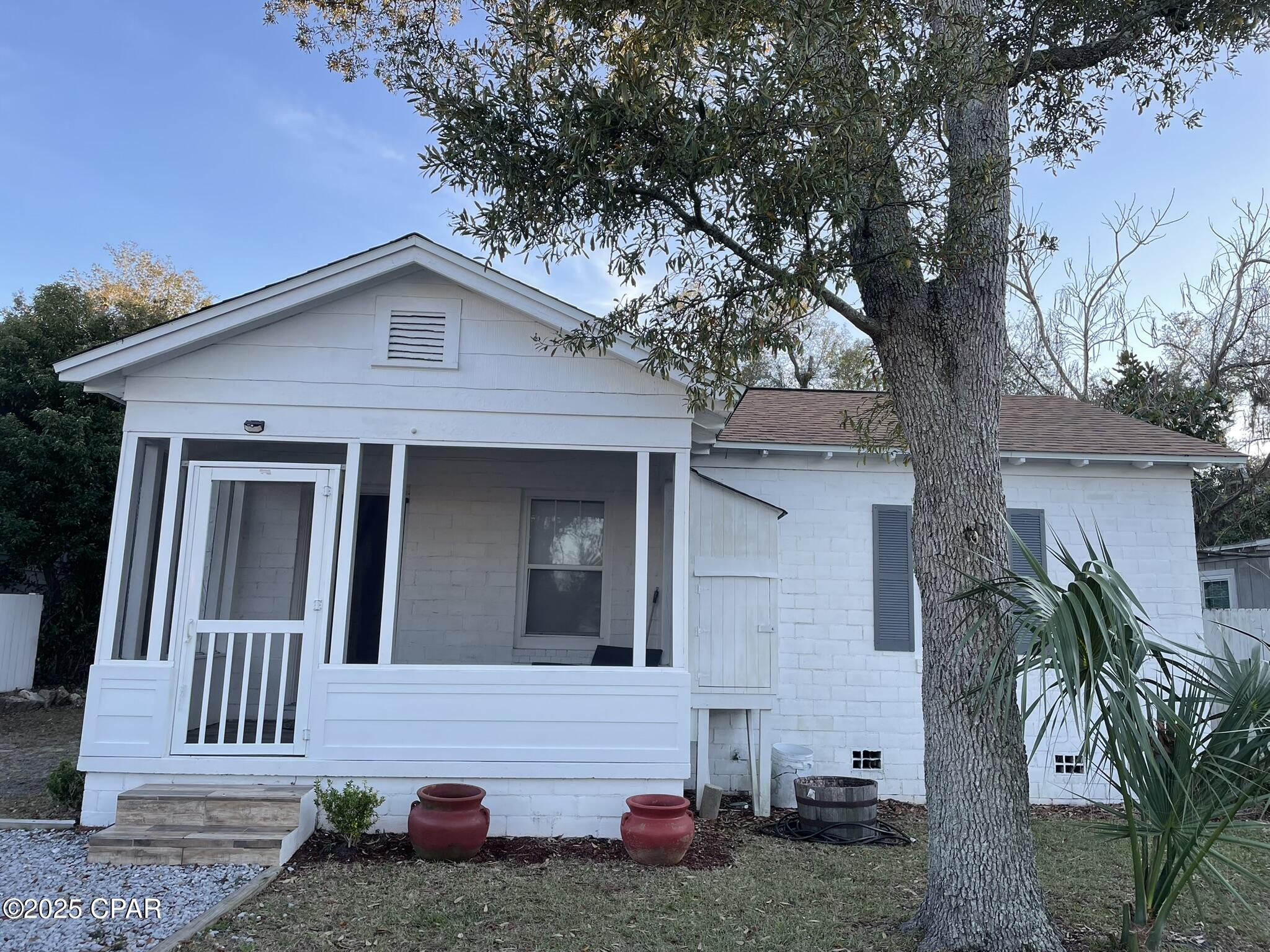 Sudduths 1st Add - Residential