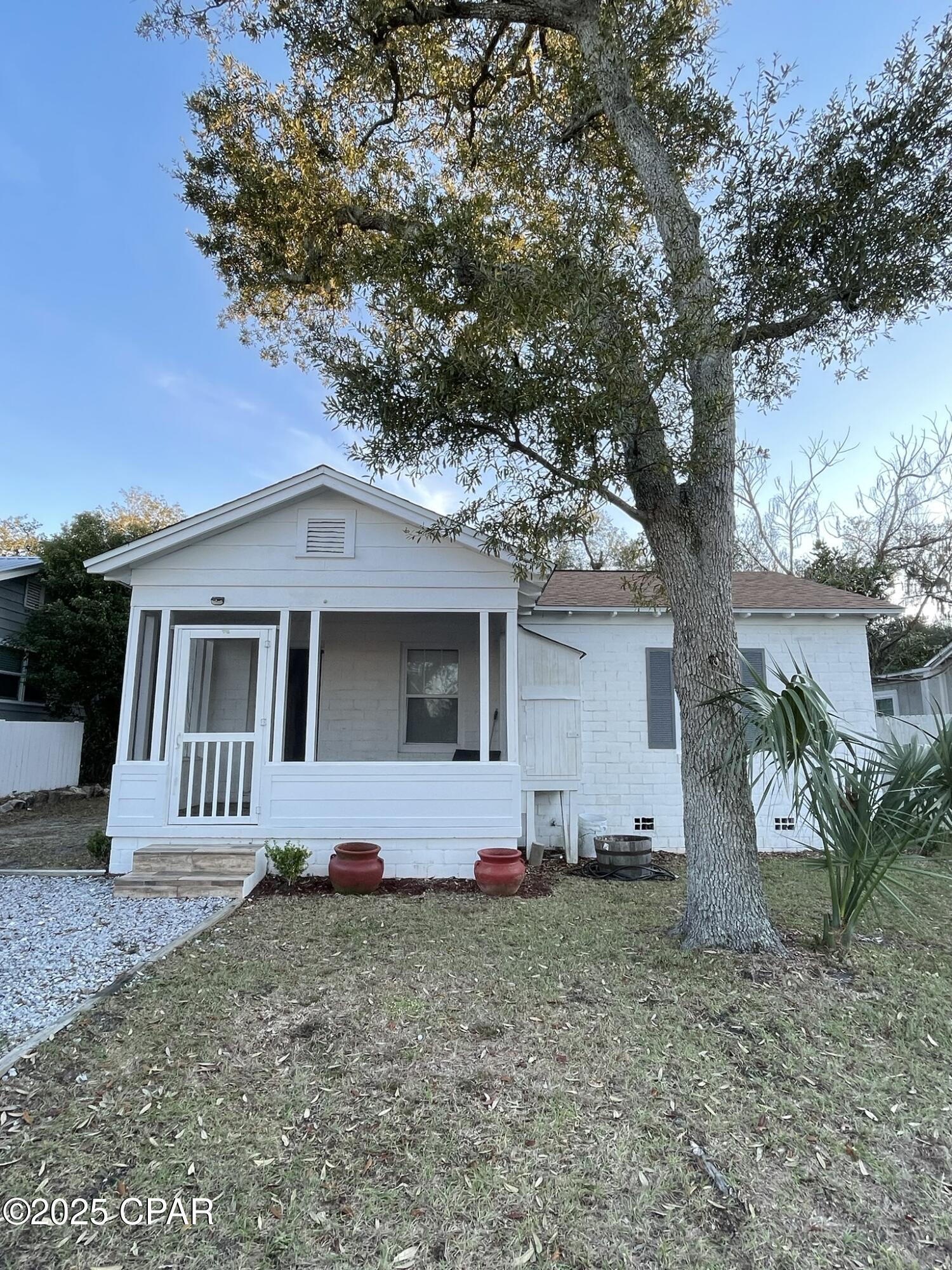 Sudduths 1st Add - Residential