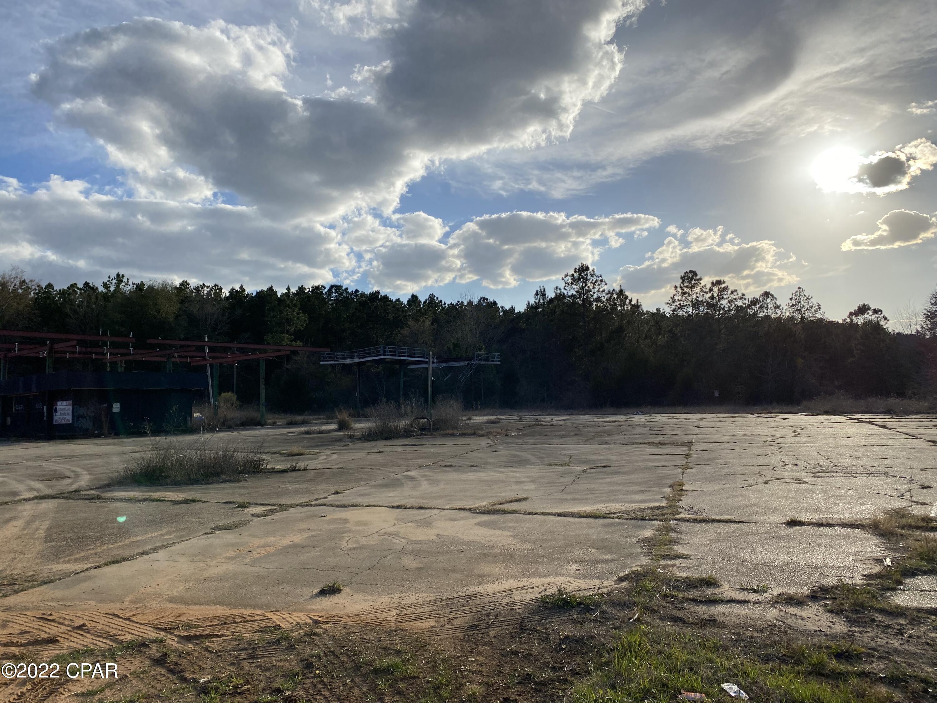 [No Recorded Subdiv] - Commercial Sale