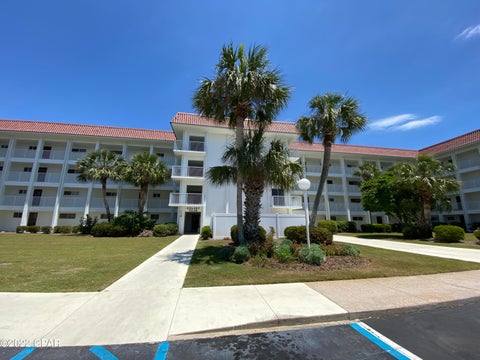 Featured picture for the property 782859