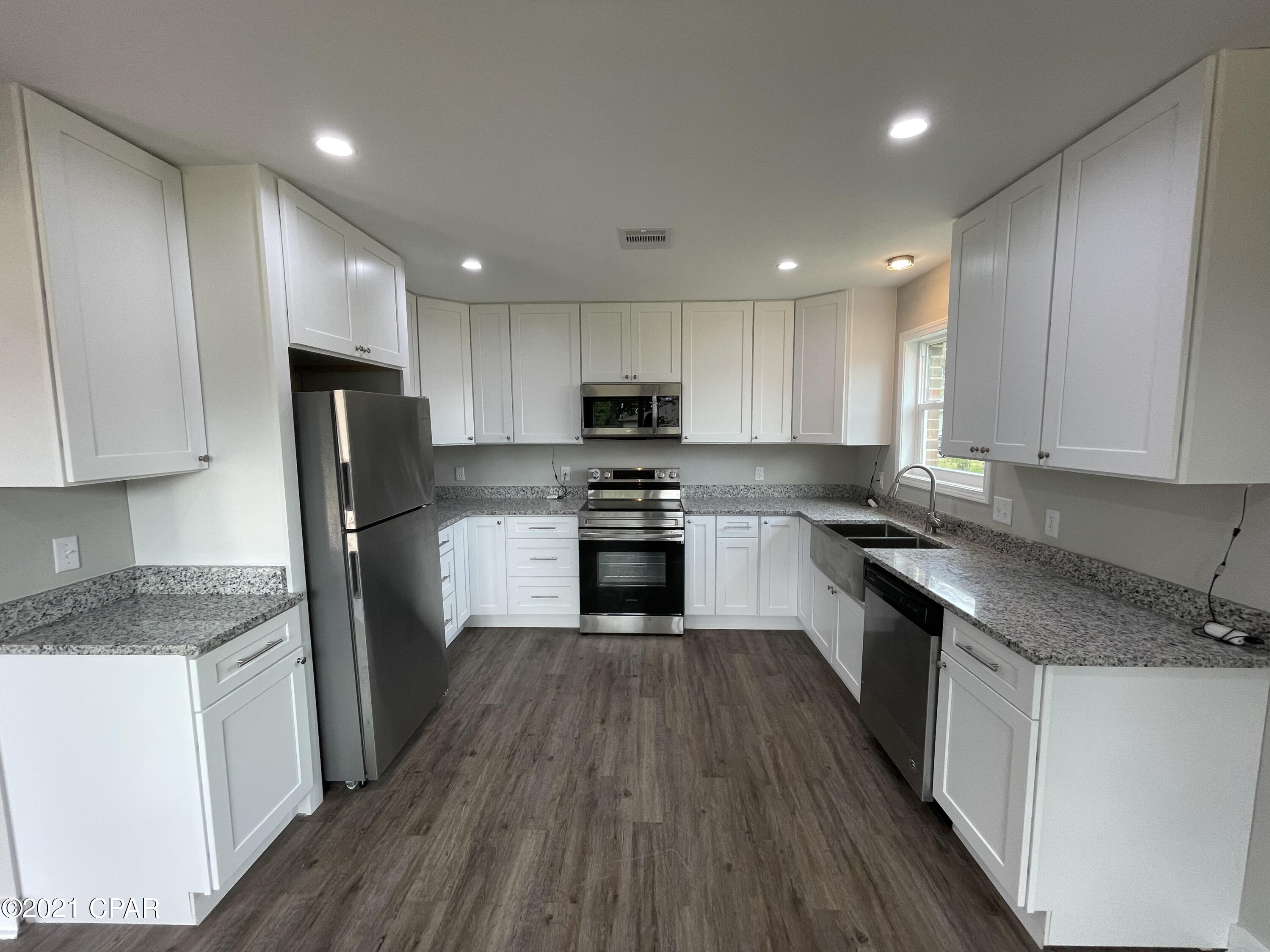 Belaire Estates Replat - Residential