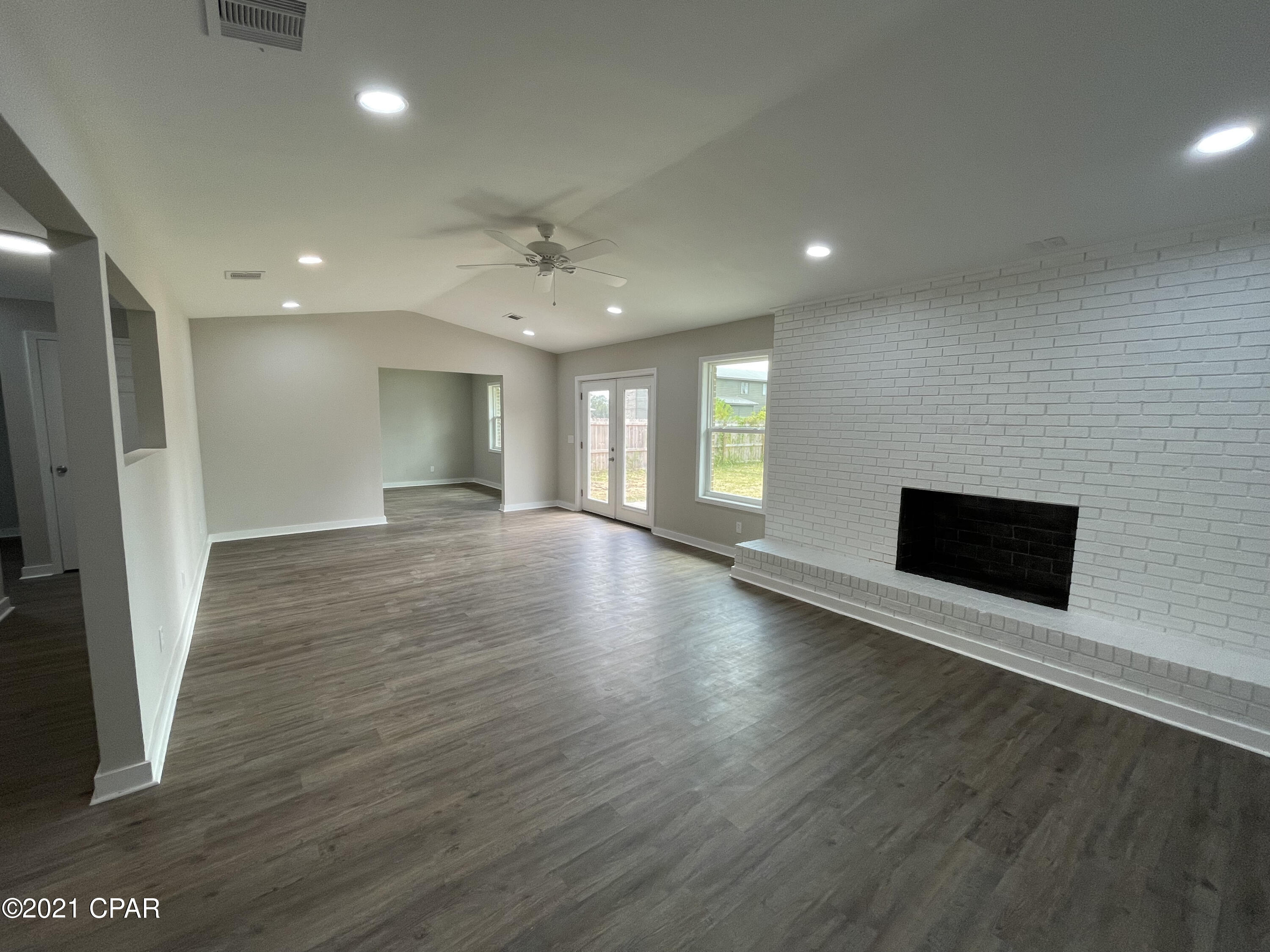 Belaire Estates Replat - Residential