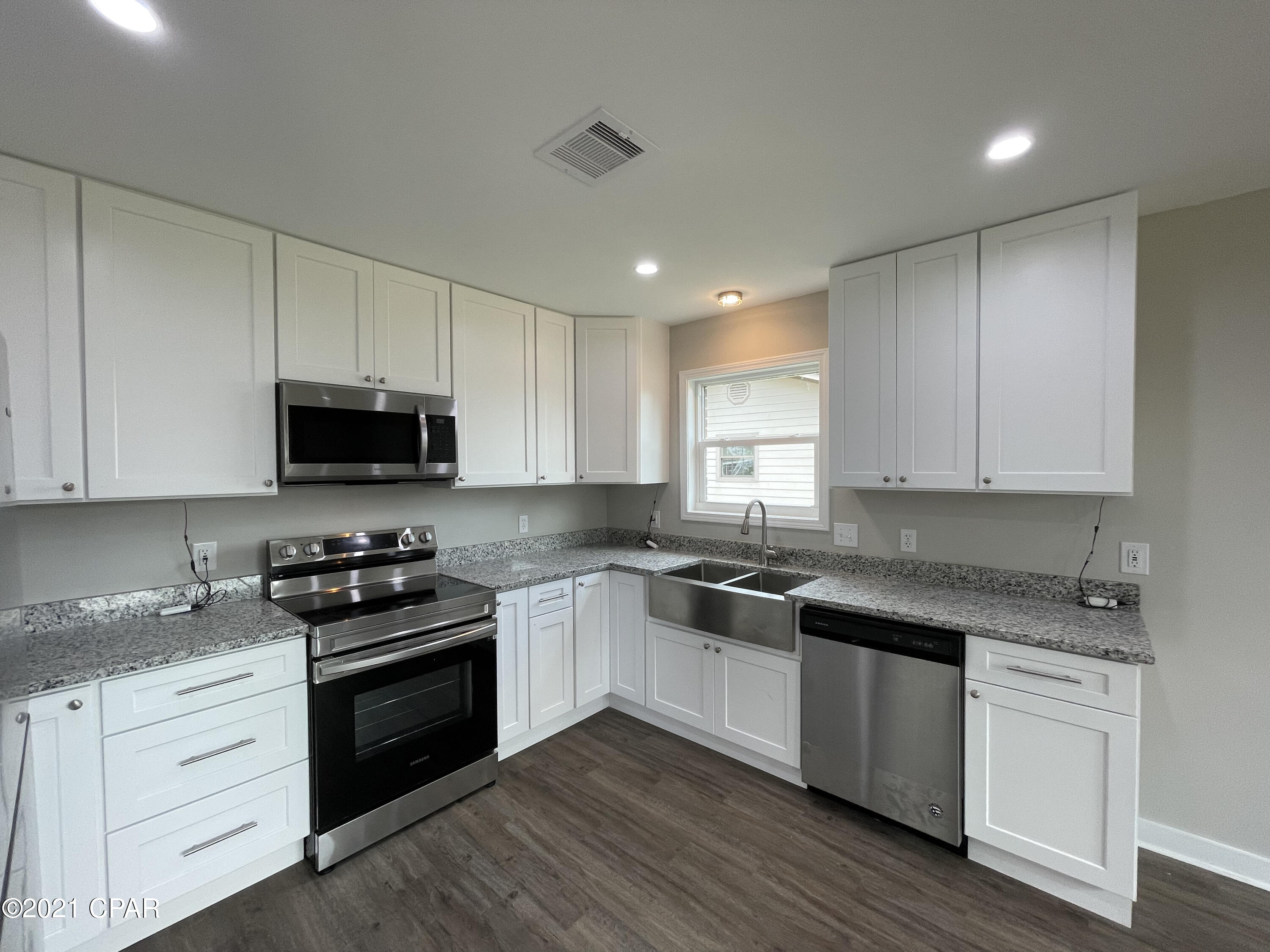 Belaire Estates Replat - Residential