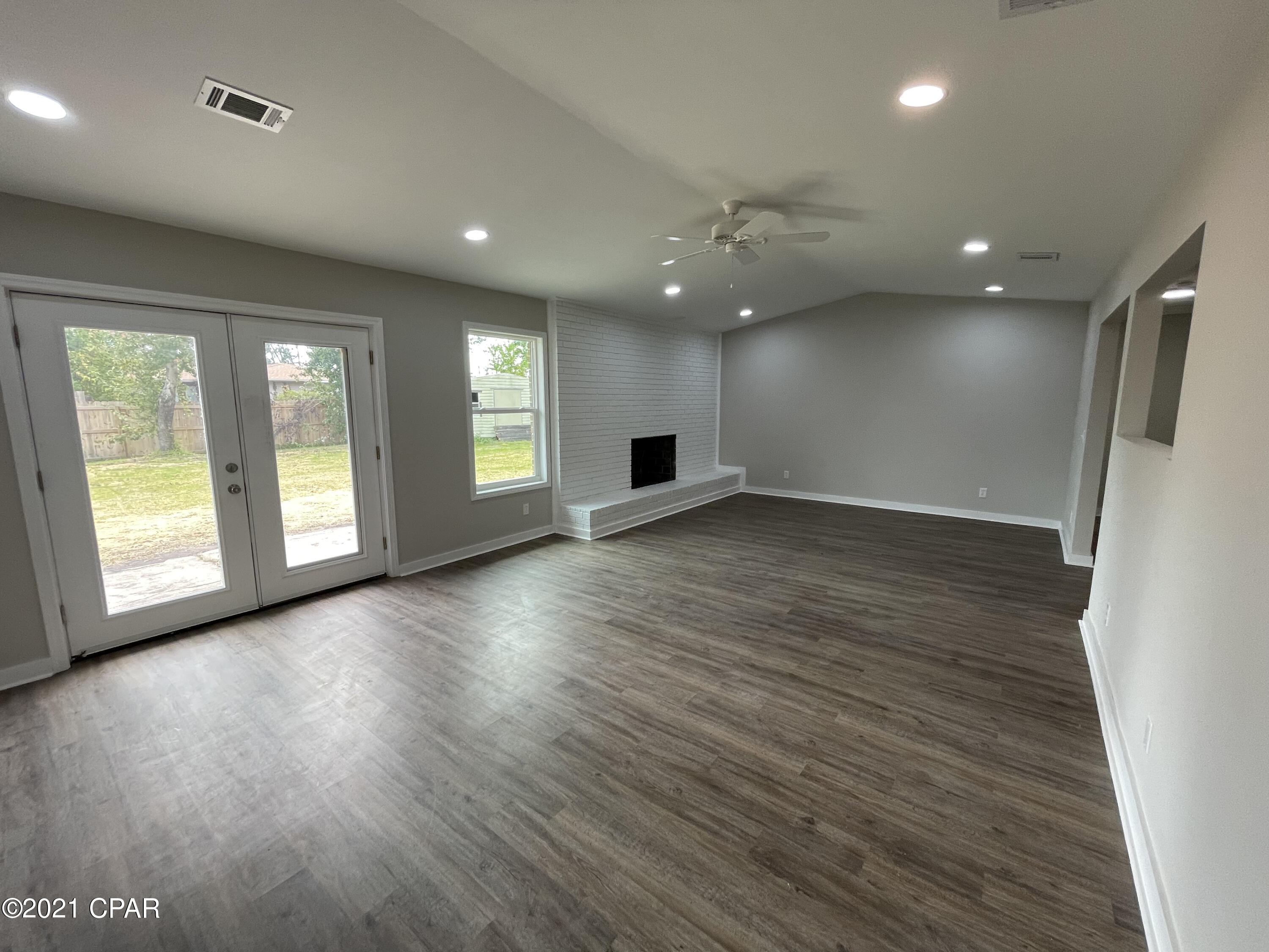 Belaire Estates Replat - Residential