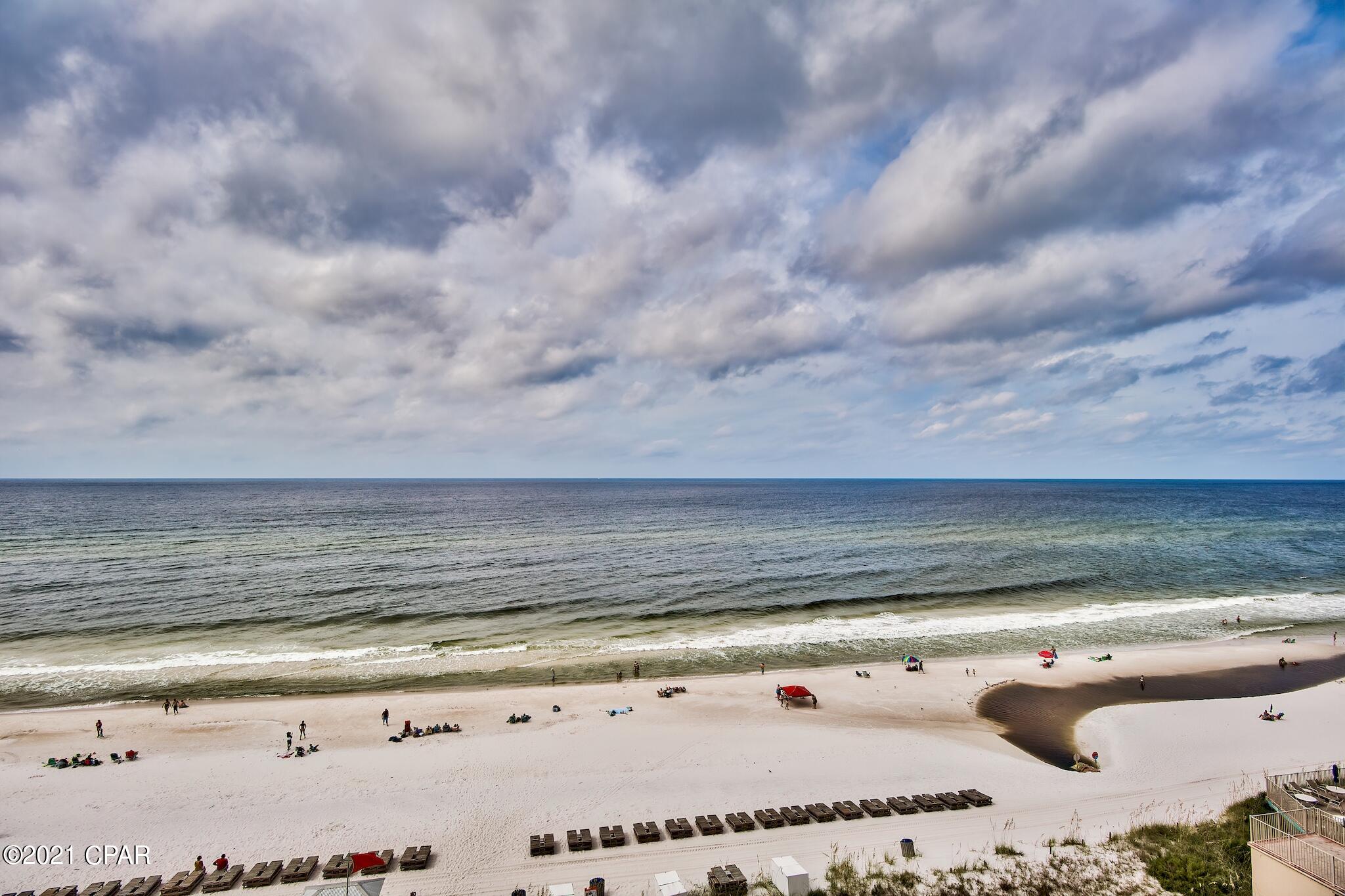 Sterling Breeze - Residential