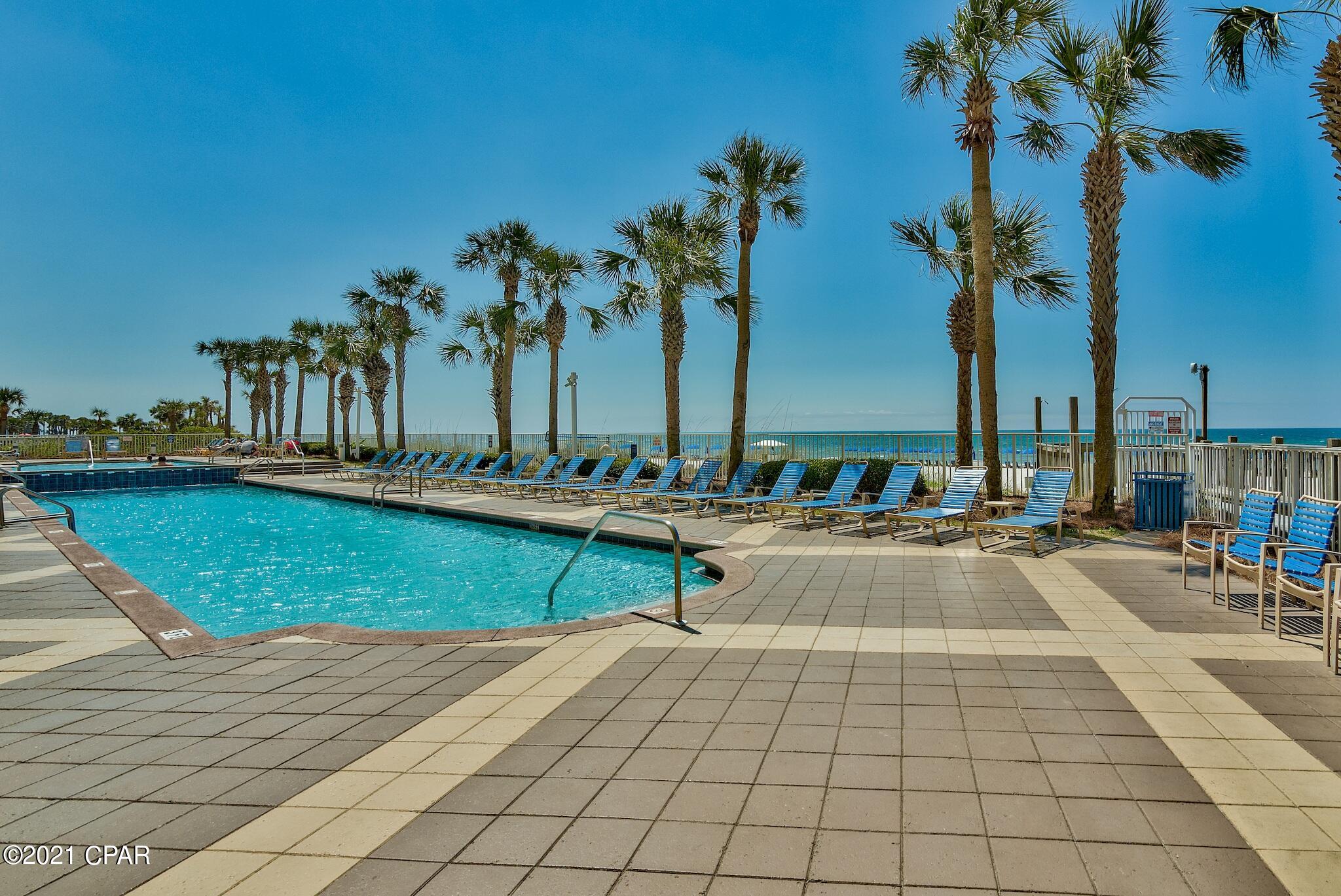 Sterling Breeze - Residential