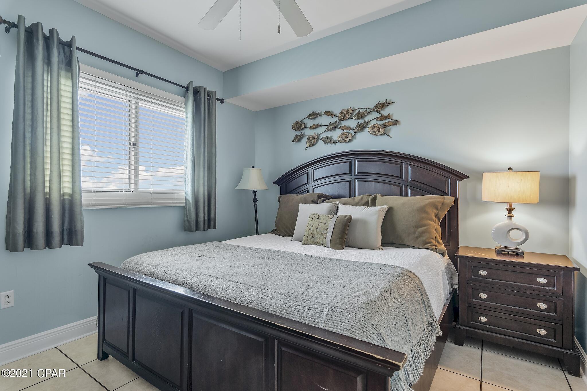 Sterling Breeze - Residential