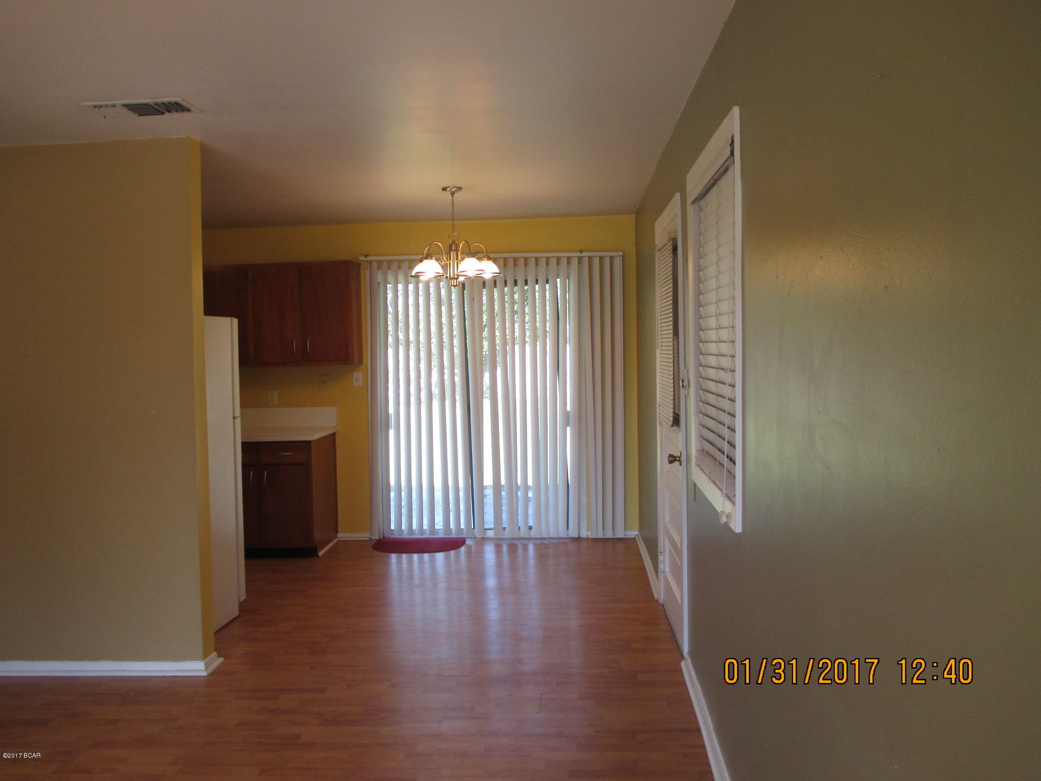 Hentz 1st Add Unit B - Residential Lease