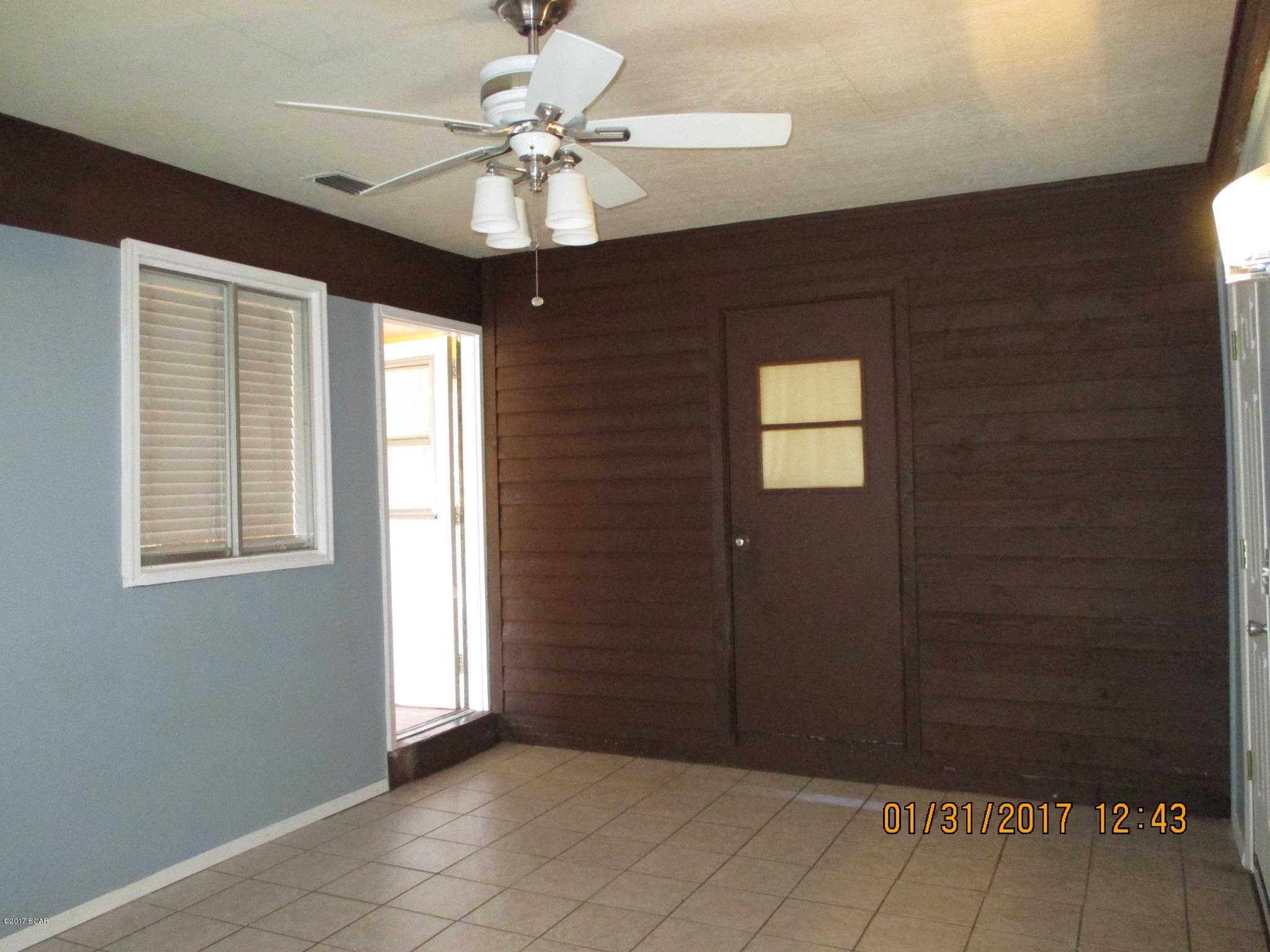 Hentz 1st Add Unit B - Residential Lease