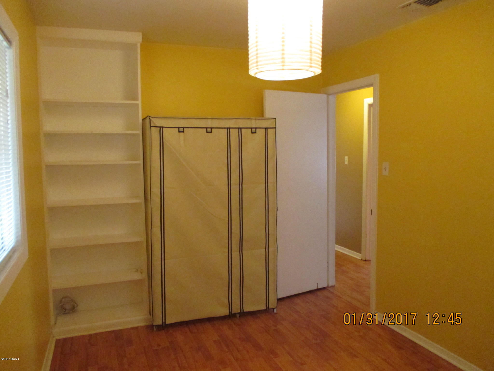 Hentz 1st Add Unit B - Residential Lease