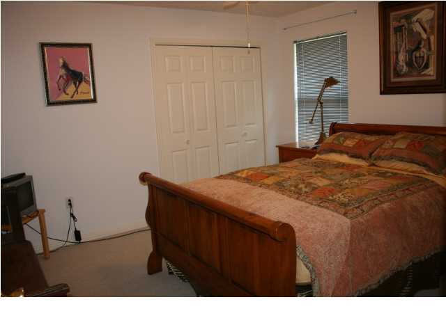 Leisure Lakes - Residential