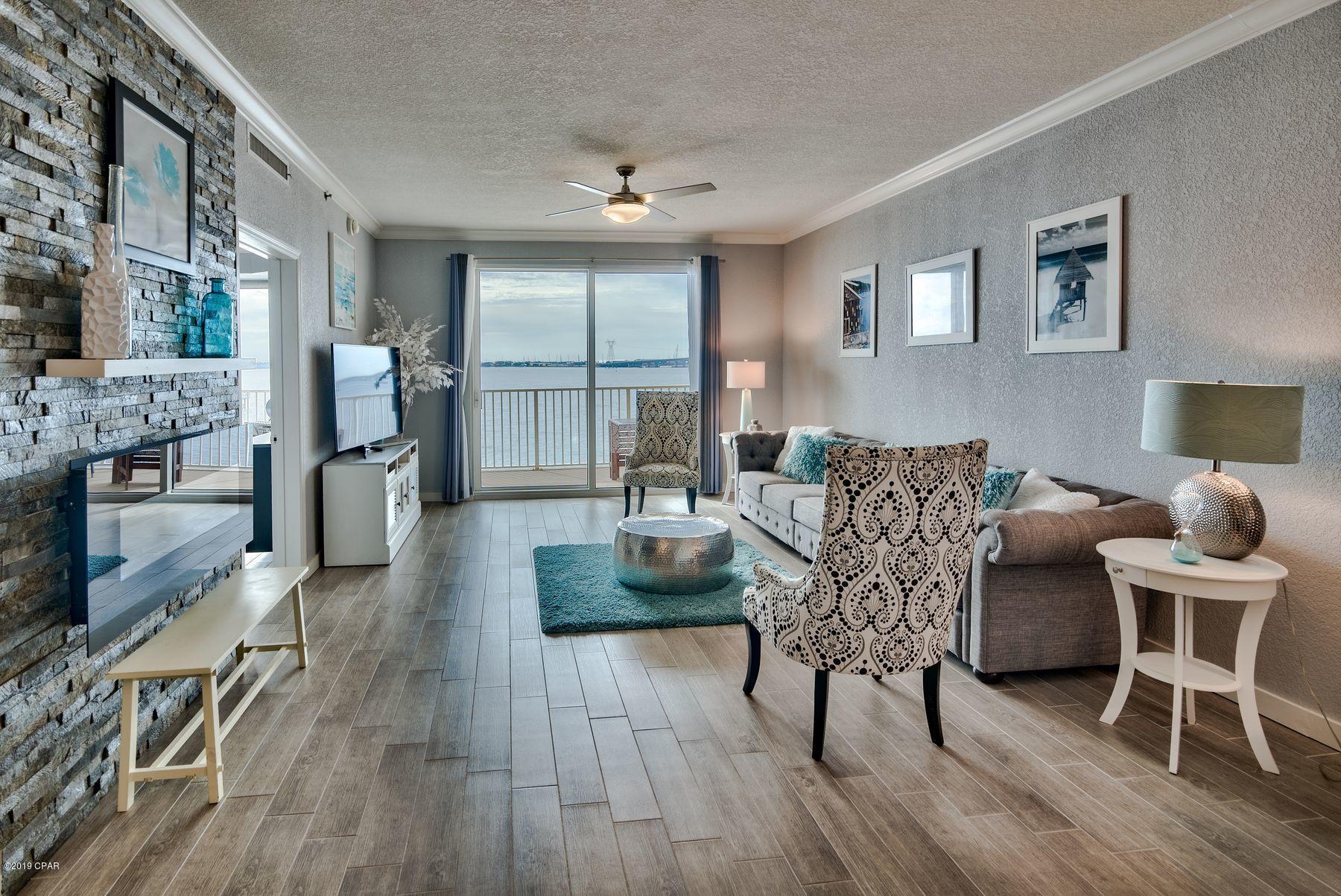 Hibiscus By The Bay - Residential