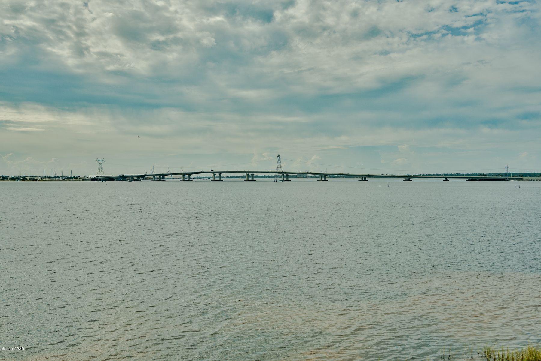 Hibiscus By The Bay - Residential