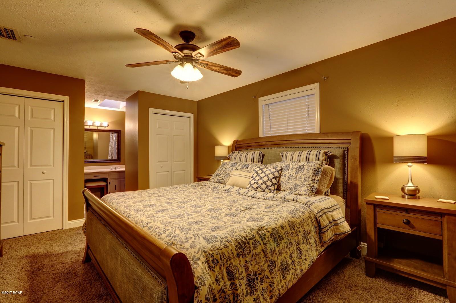 Derby Woods 1st Add - Residential