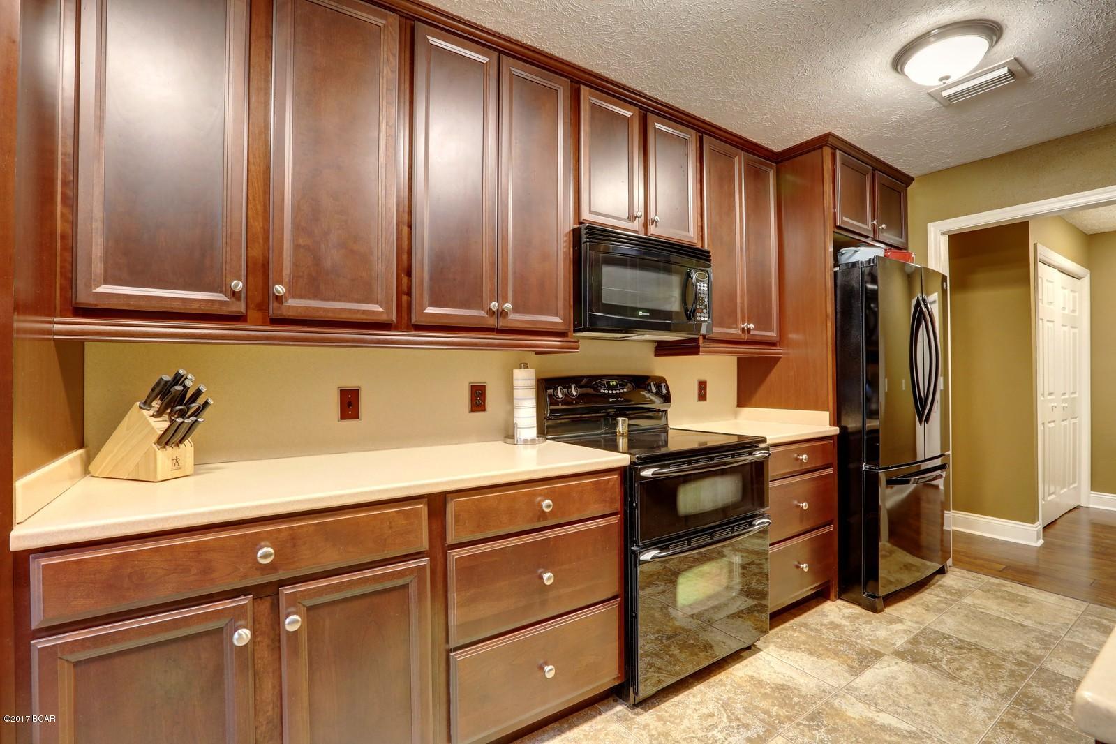 Derby Woods 1st Add - Residential