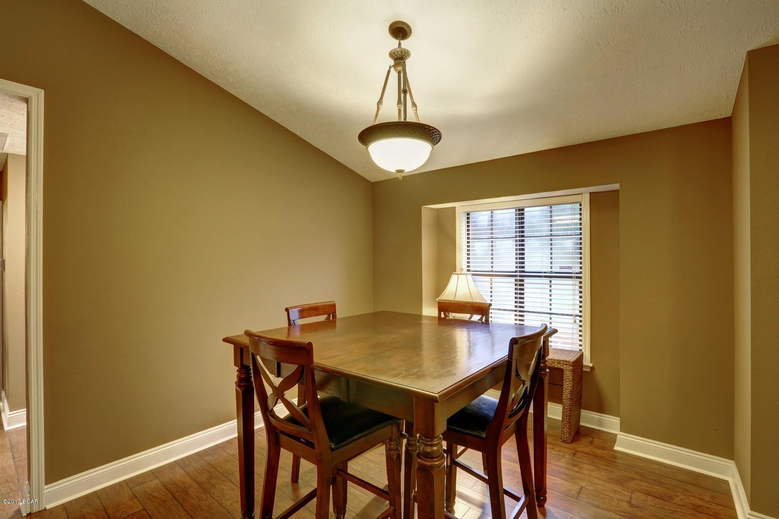 Derby Woods 1st Add - Residential