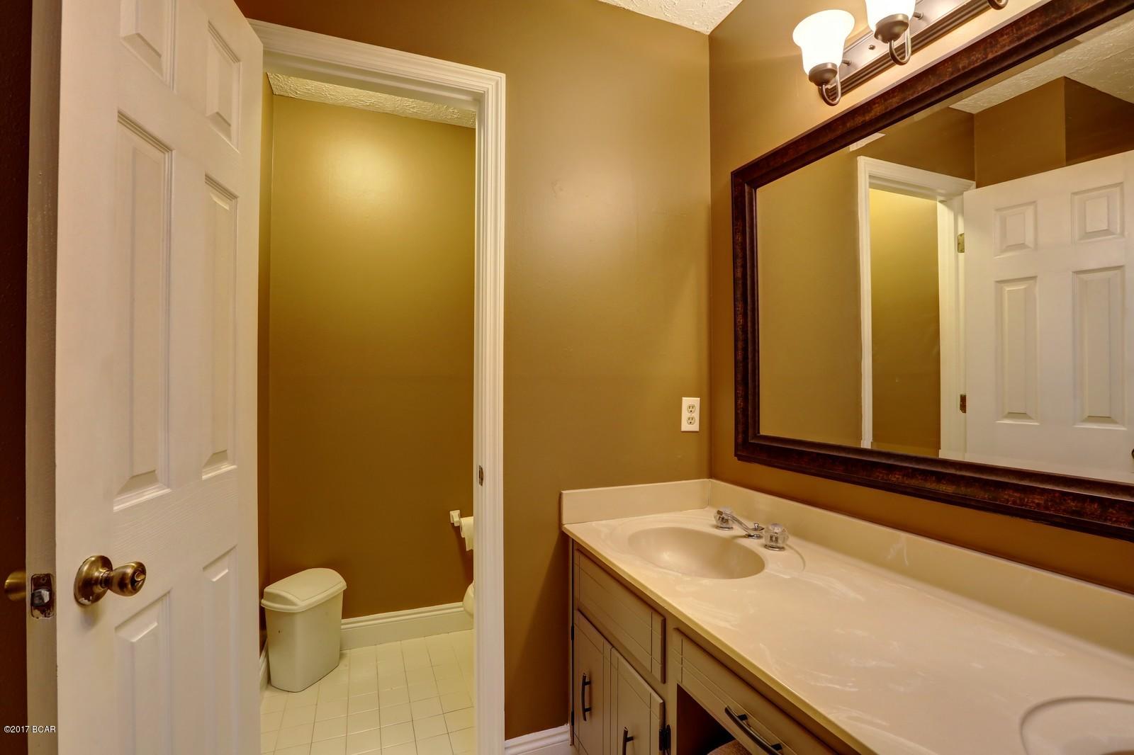 Derby Woods 1st Add - Residential