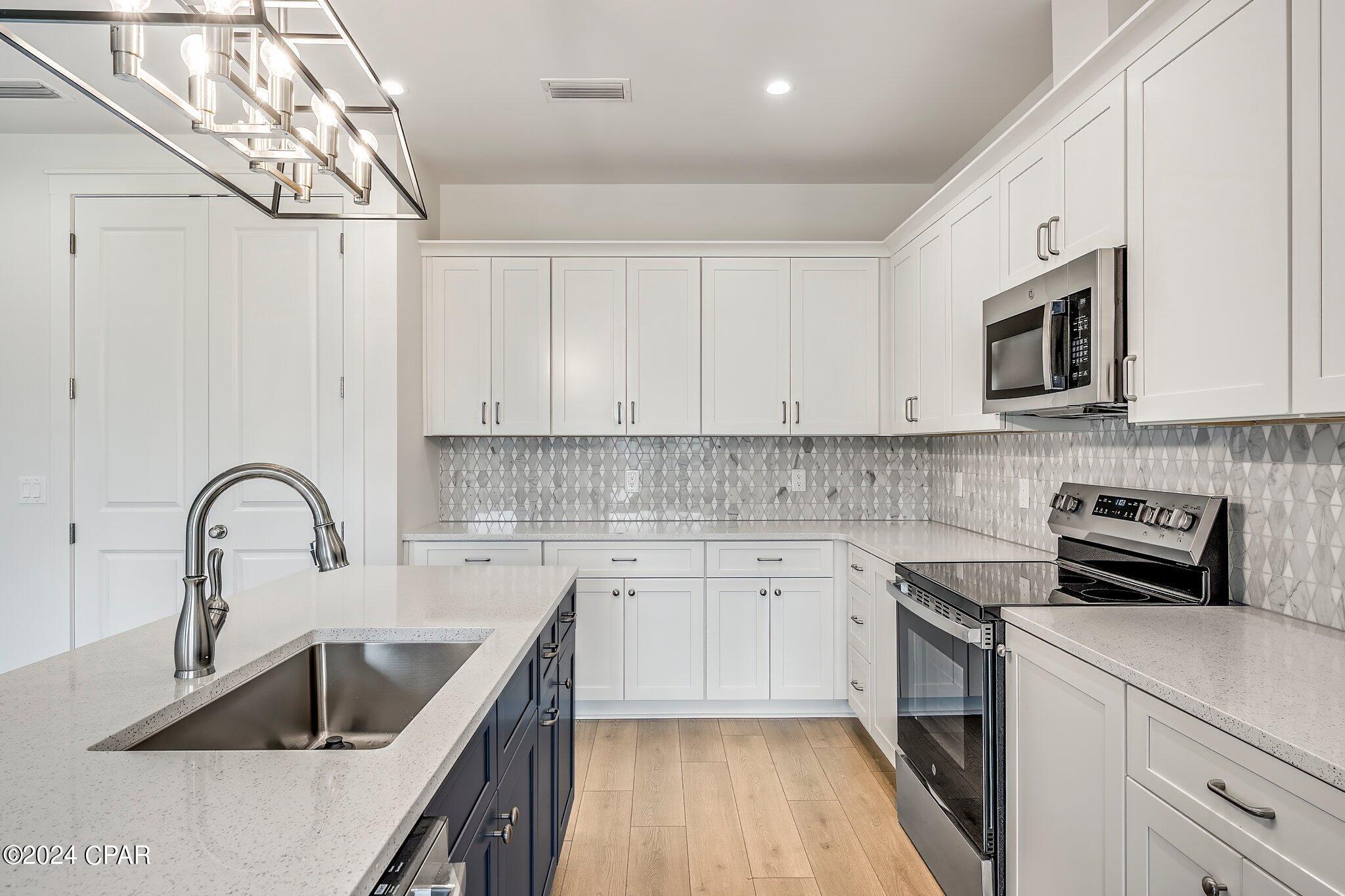 Horizon Pointe - Residential