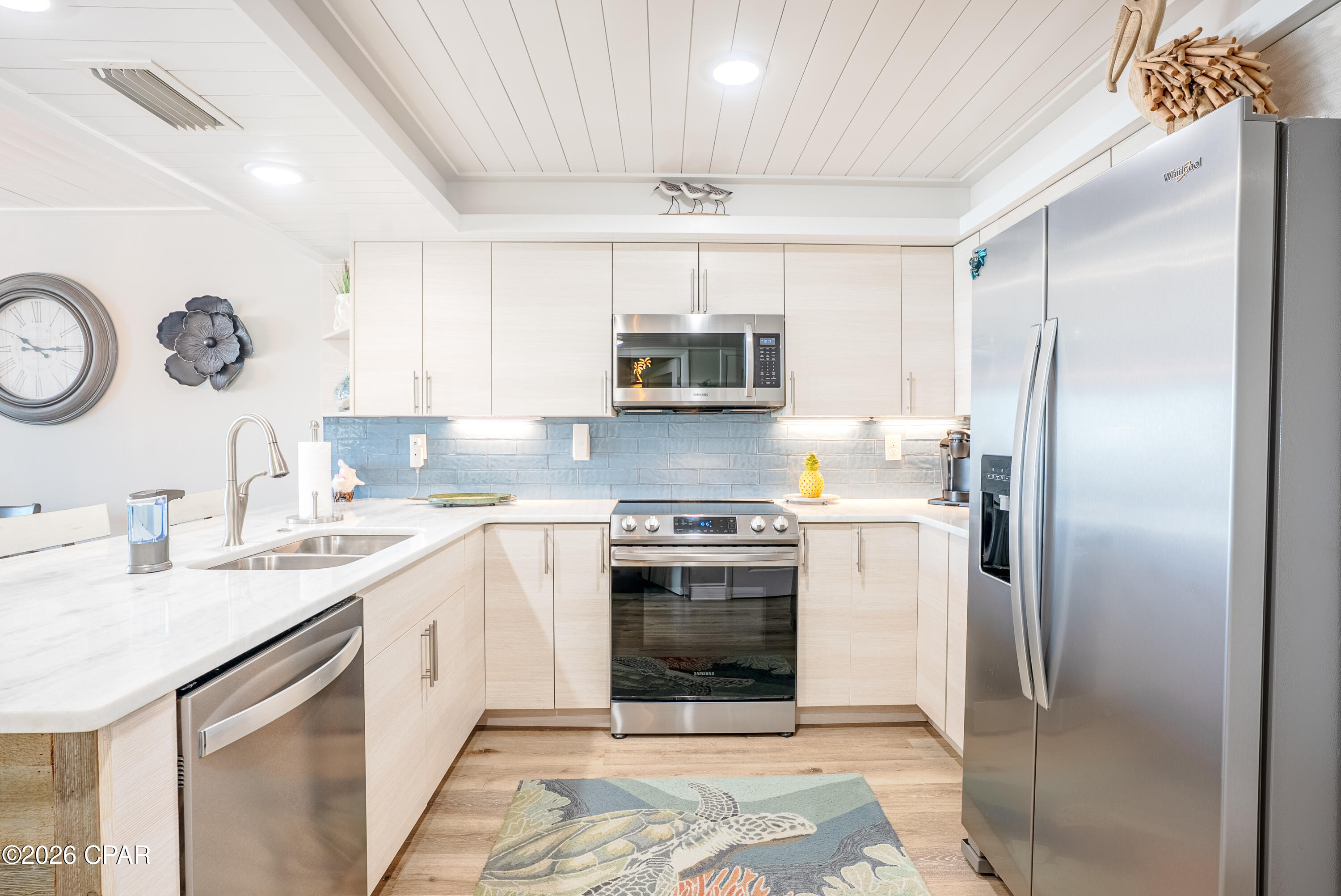 Shores Townhouses - Residential