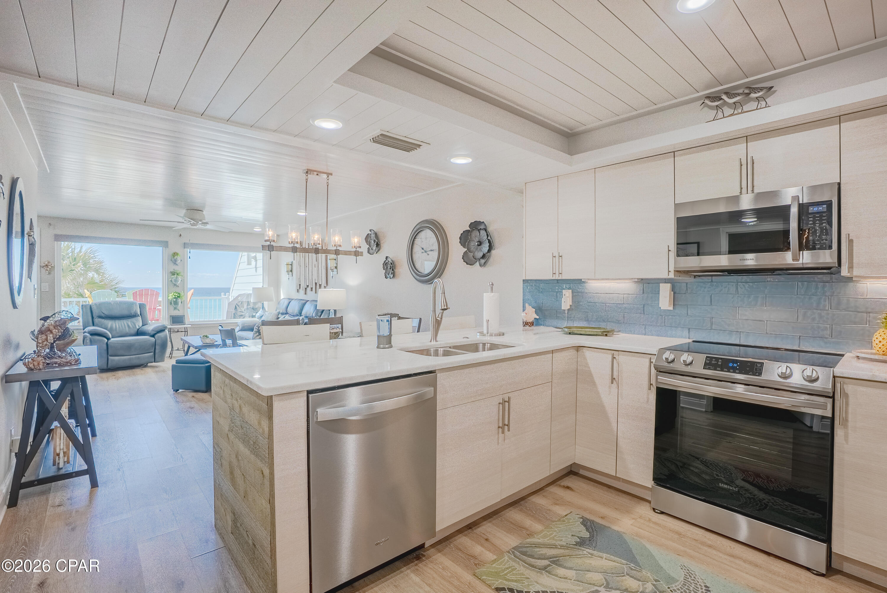 Shores Townhouses - Residential