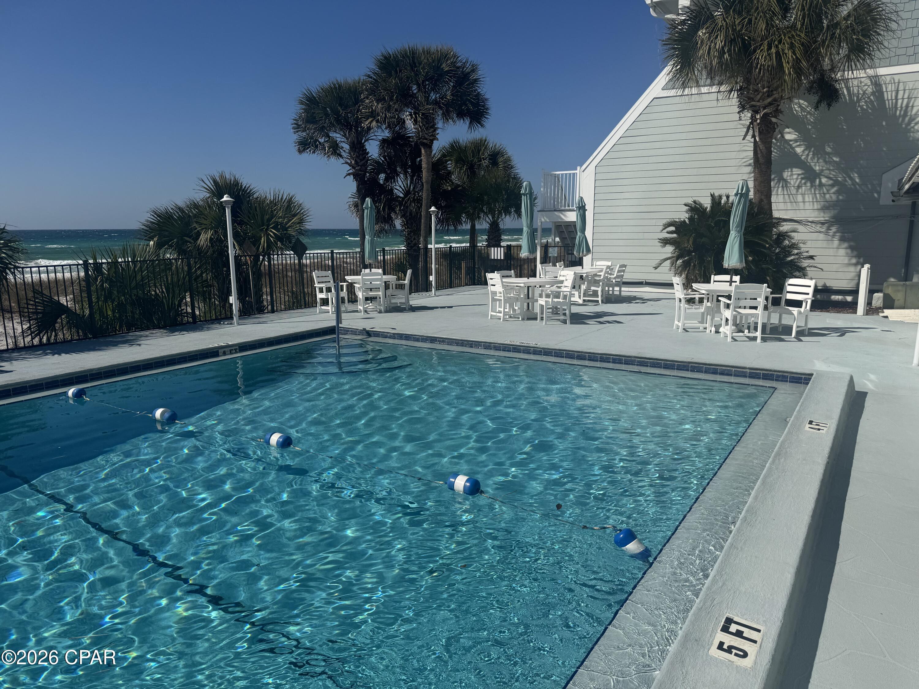 Shores Townhouses - Residential