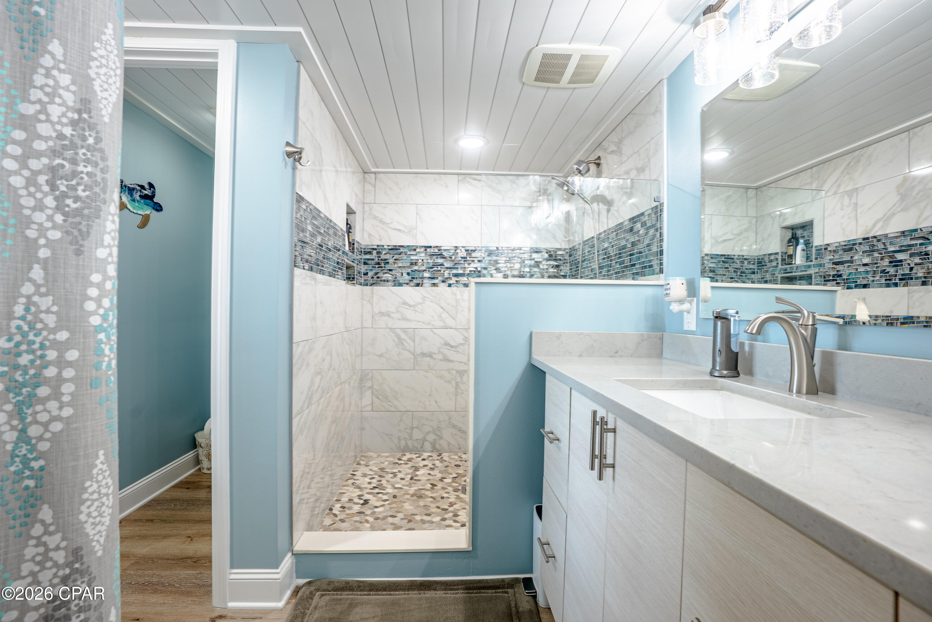 Shores Townhouses - Residential