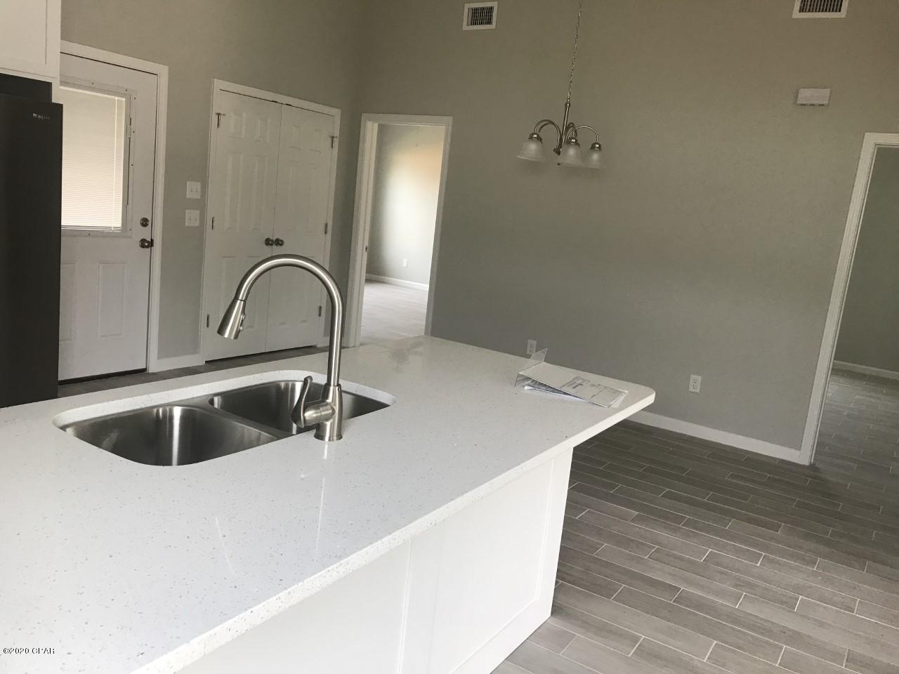 Laguna Beach Estates 7th Add - Residential