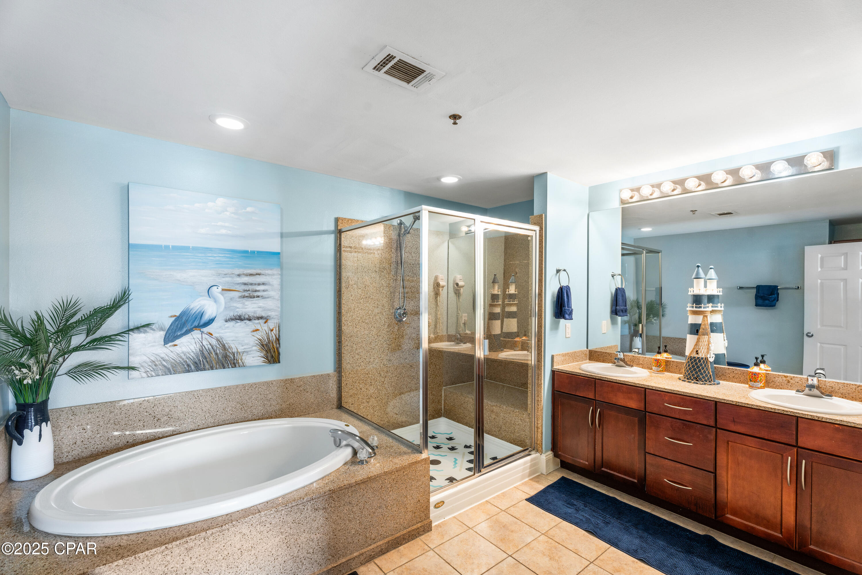 Laketown Wharf - Residential