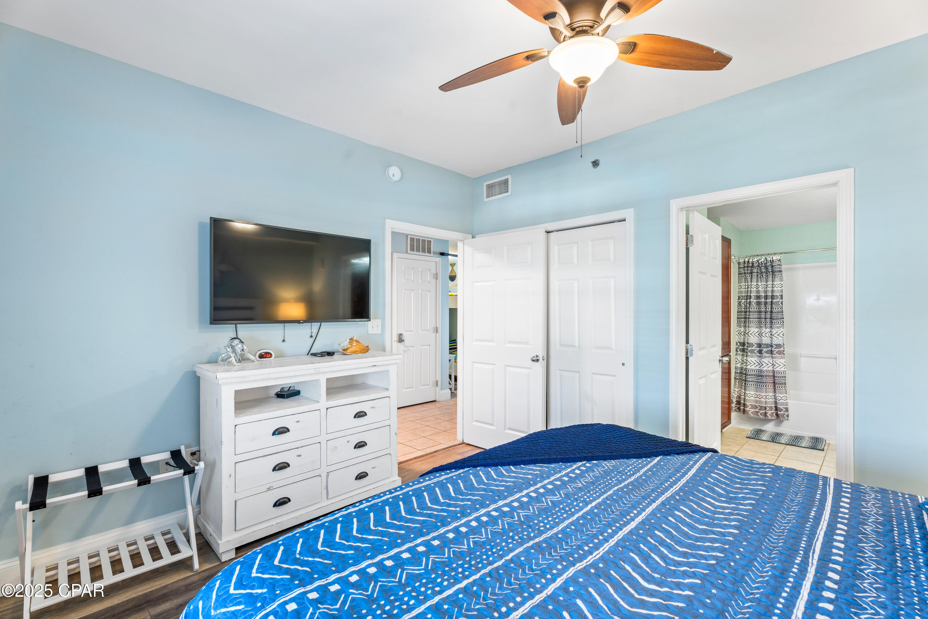 Laketown Wharf - Residential