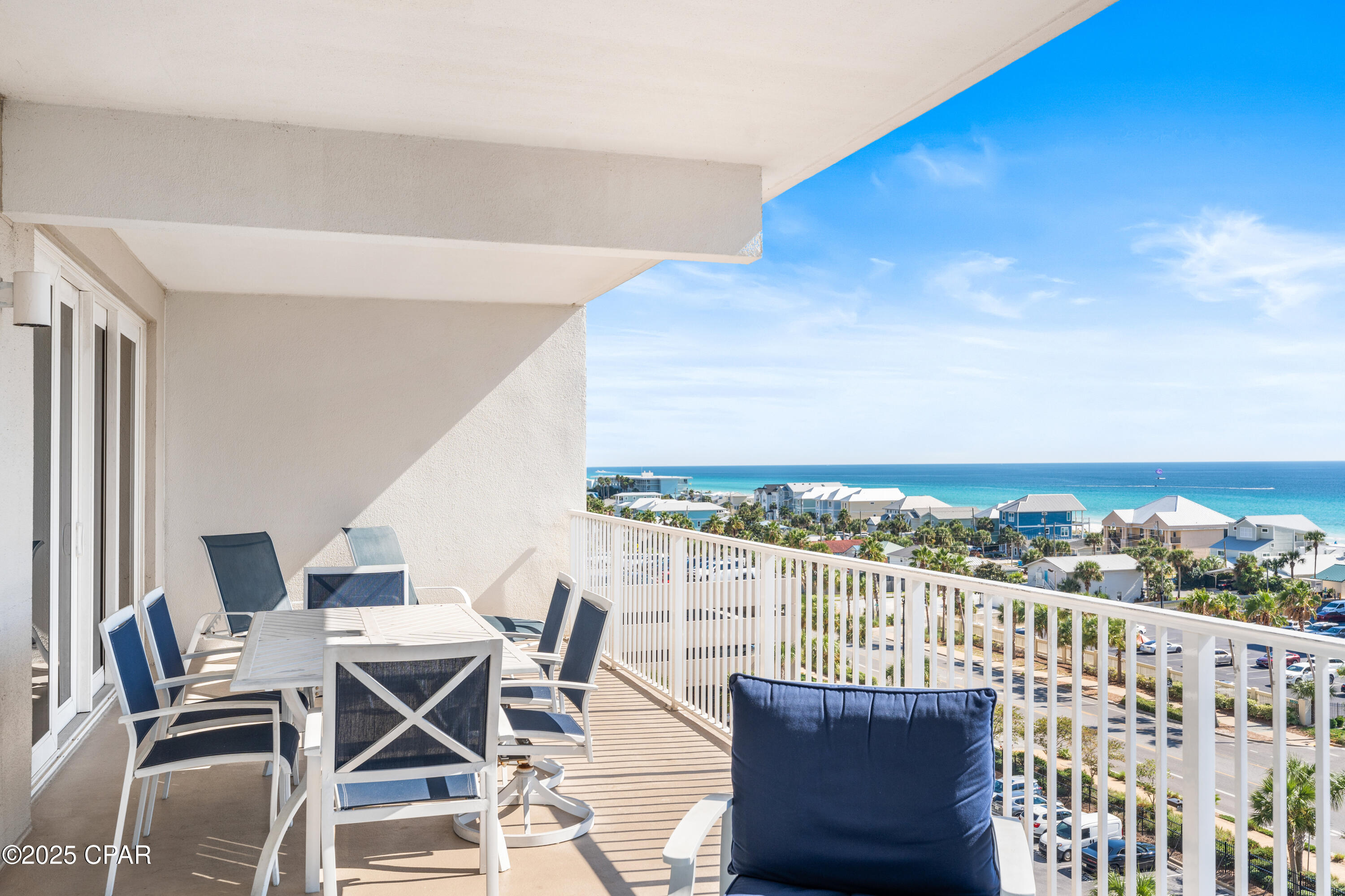 Laketown Wharf - Residential