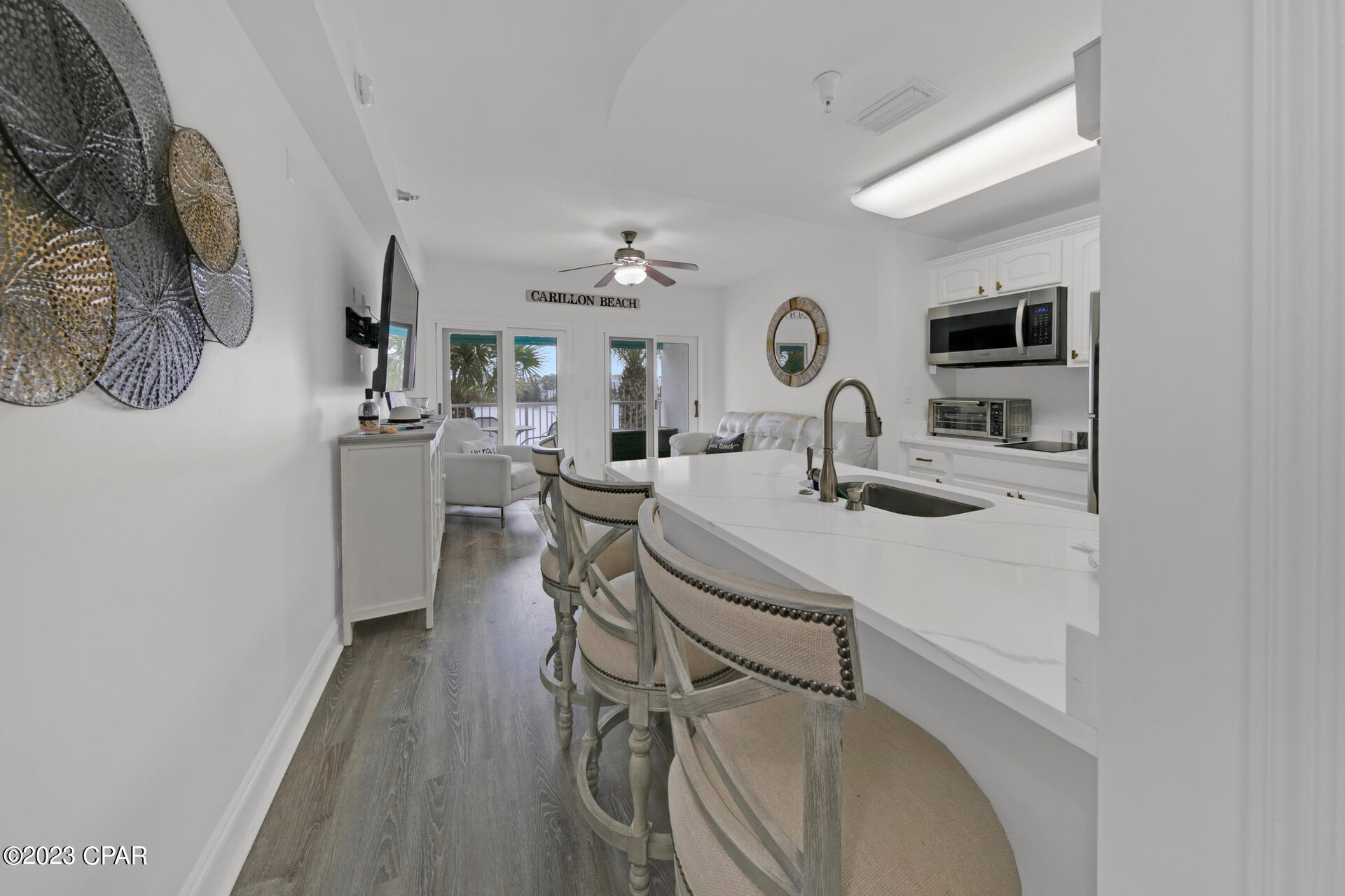 Carillon Beach Inn - Residential